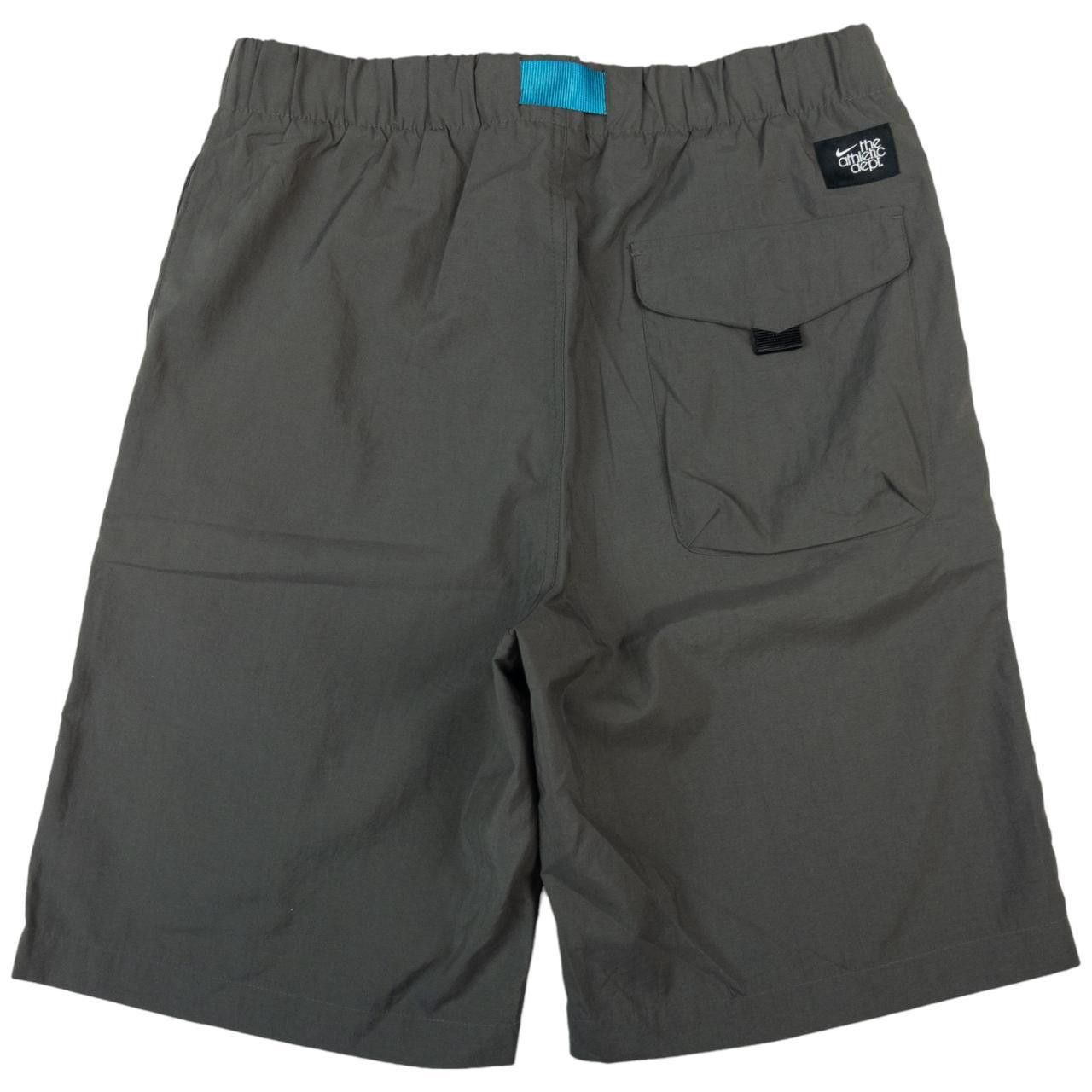 Nike Vintage Nike Buckle Shorts Size S Size US 30 / EU 46 - 2 Thumbnail