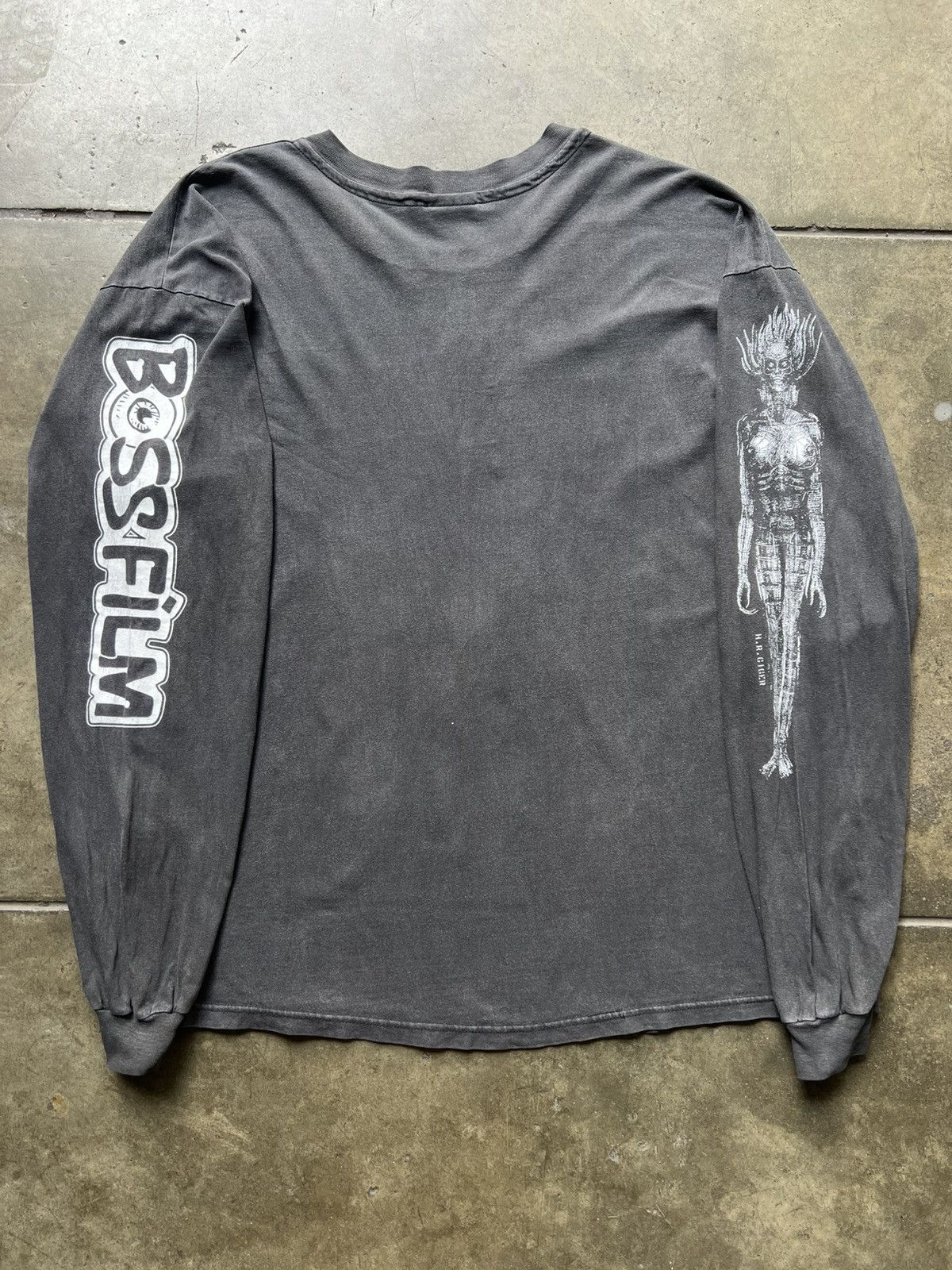 Vintage RARE ‘90s Species HR Giger Movie Promo Tee Shirt Alien Size US L / EU 52-54 / 3 - 2 Thumbnail