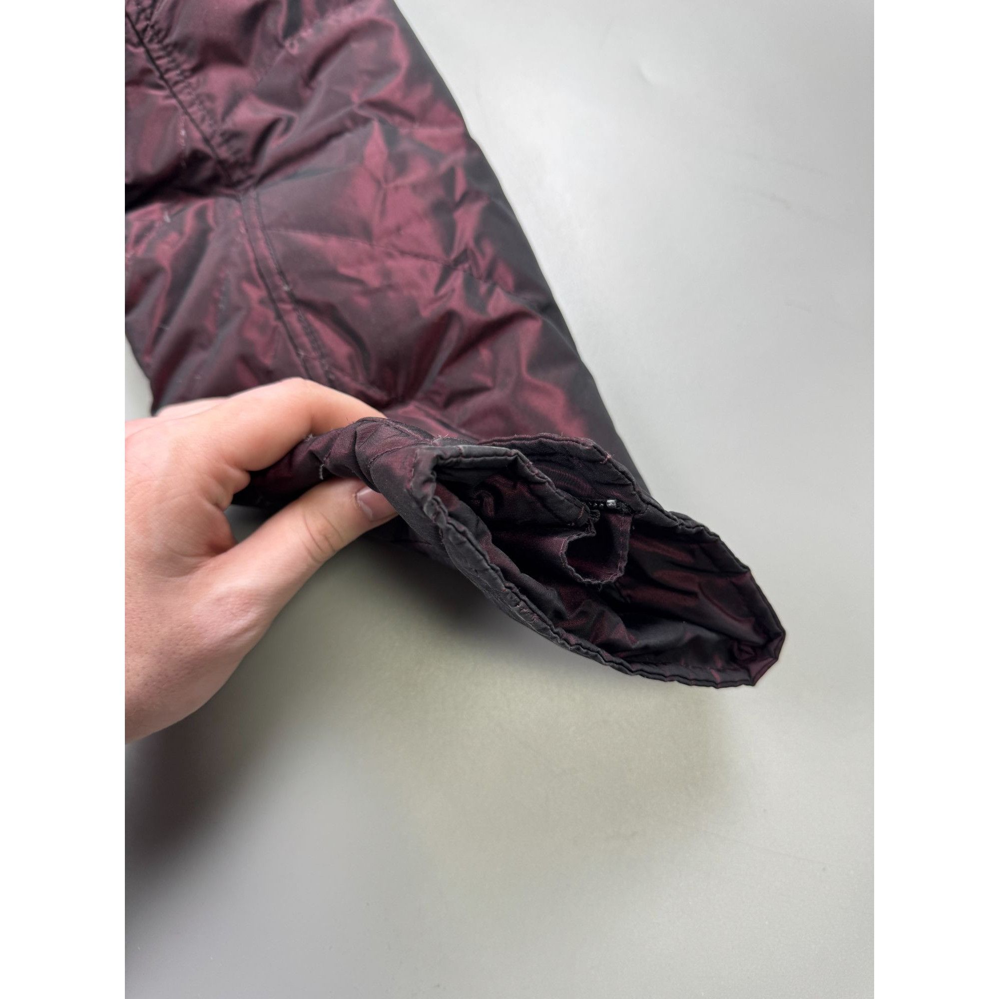 Oakley Vintage Oakley Software Iridescent Puffer Jacket (YG014) Size S / US 4 / IT 40 - 23 Thumbnail