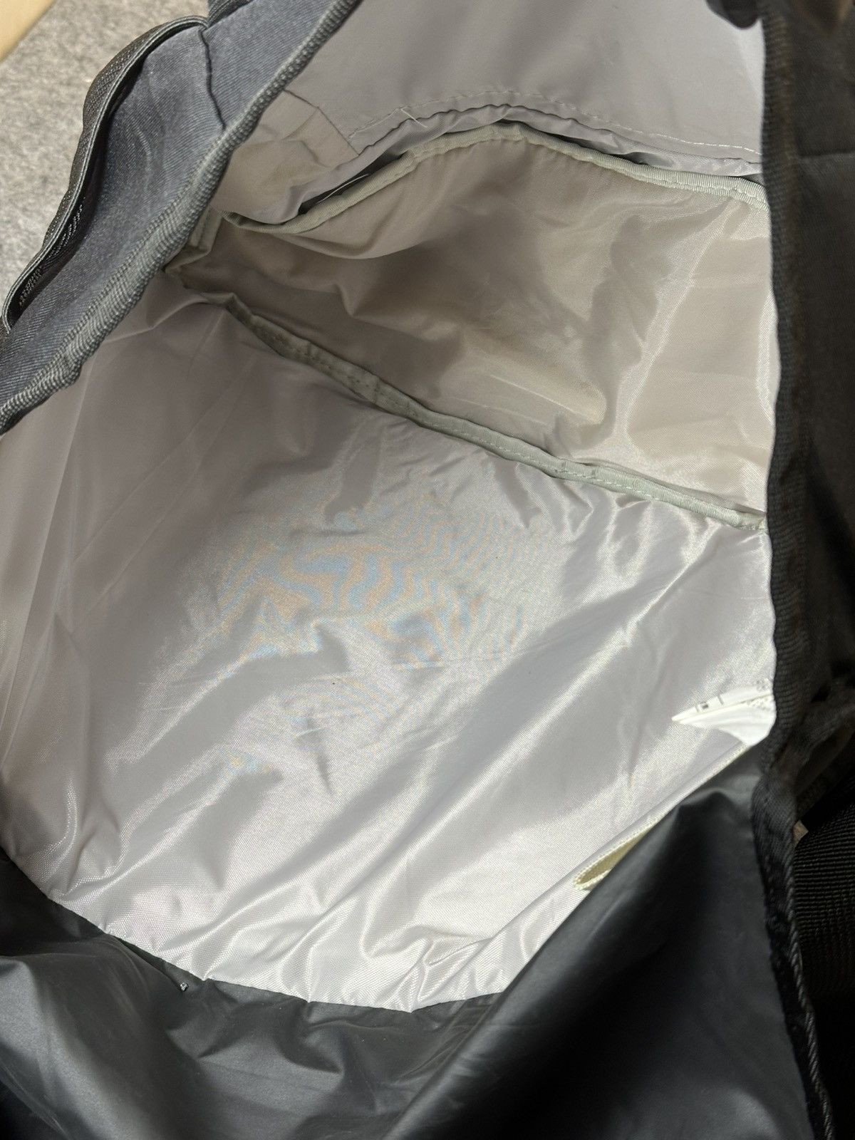 Nike Nike Cordura messenger bag with an adjustable strap. Size ONE SIZE - 10 Thumbnail