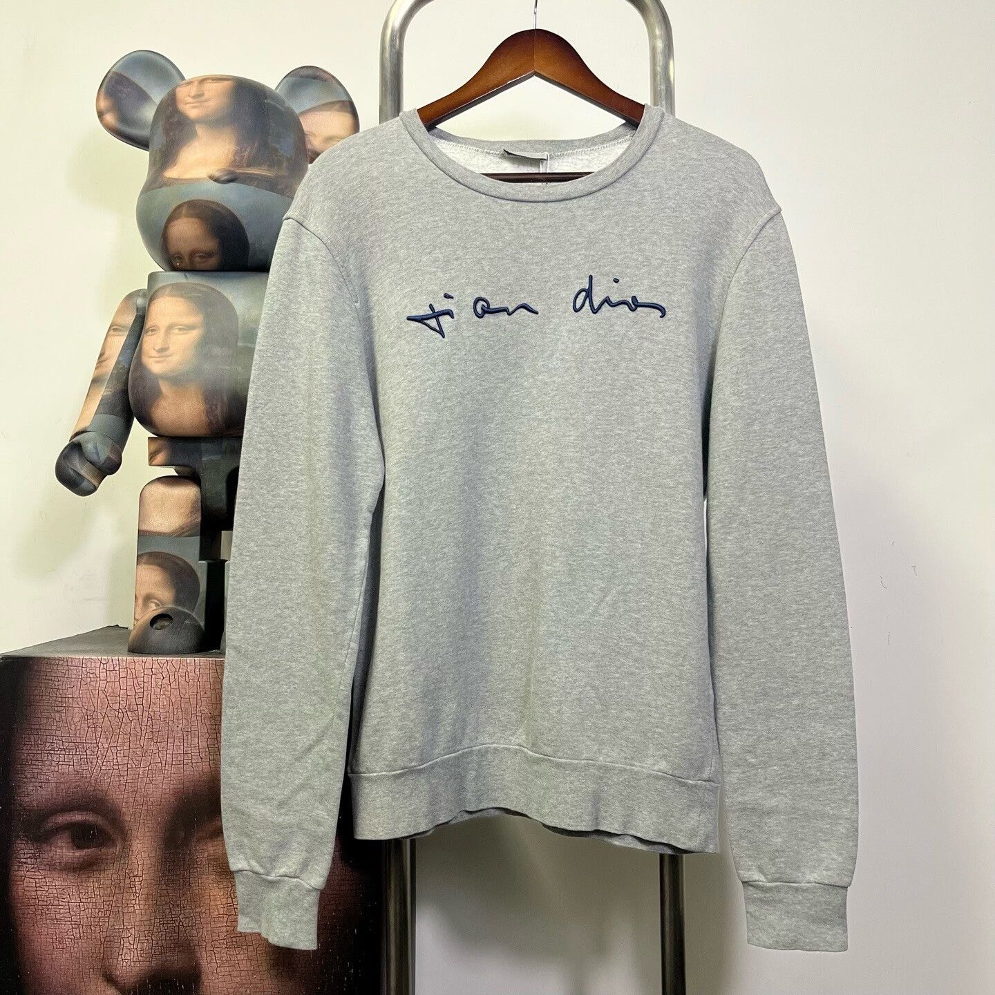 Dior Dior Script Logo Embroidery Sweatshirt S Size US S / EU 44-46 / 1 - 1 Thumbnail