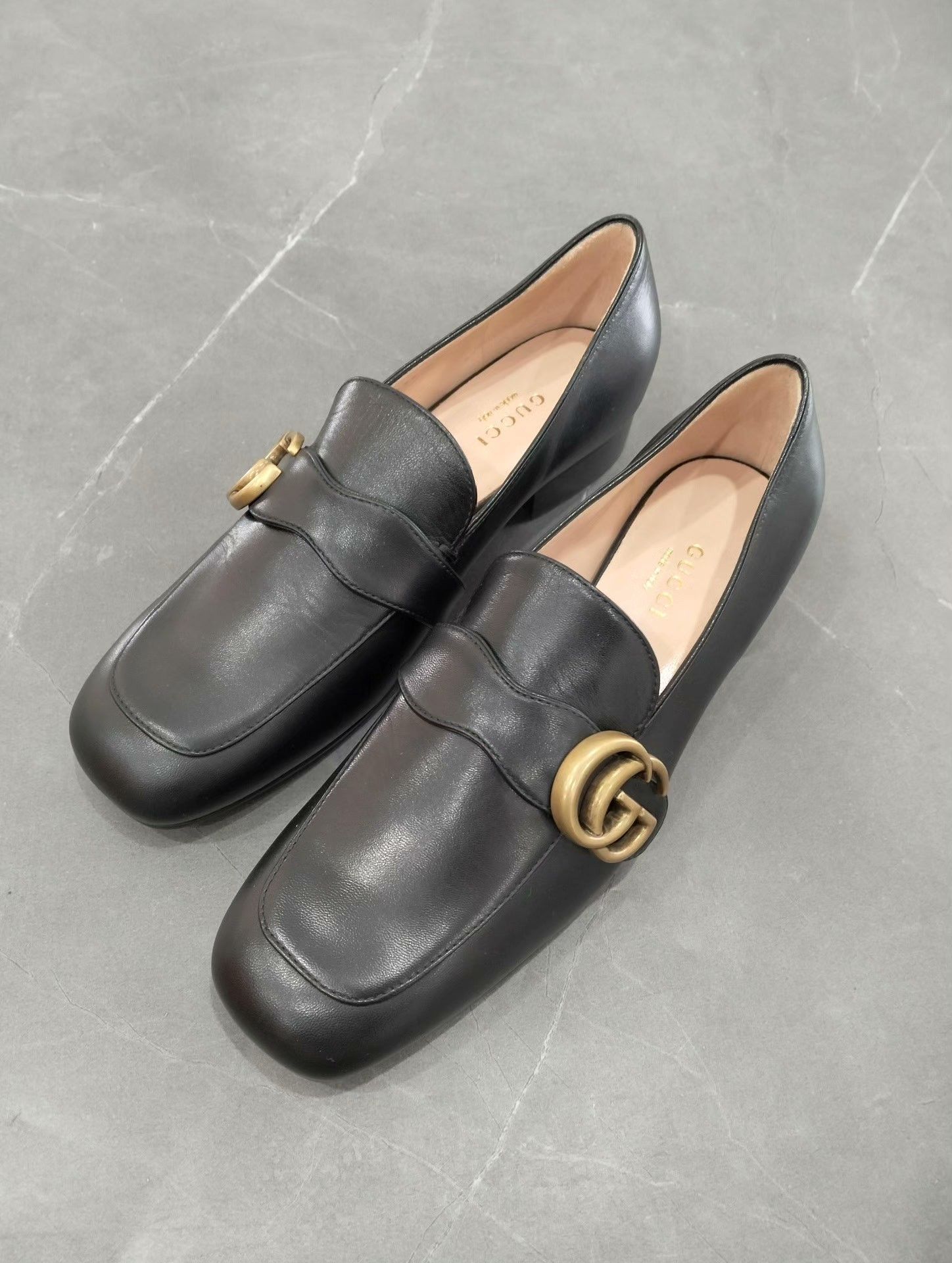 Gucci Gucci Black Leather Loafers Size US 4.5 / IT 34.5 - 1 Thumbnail