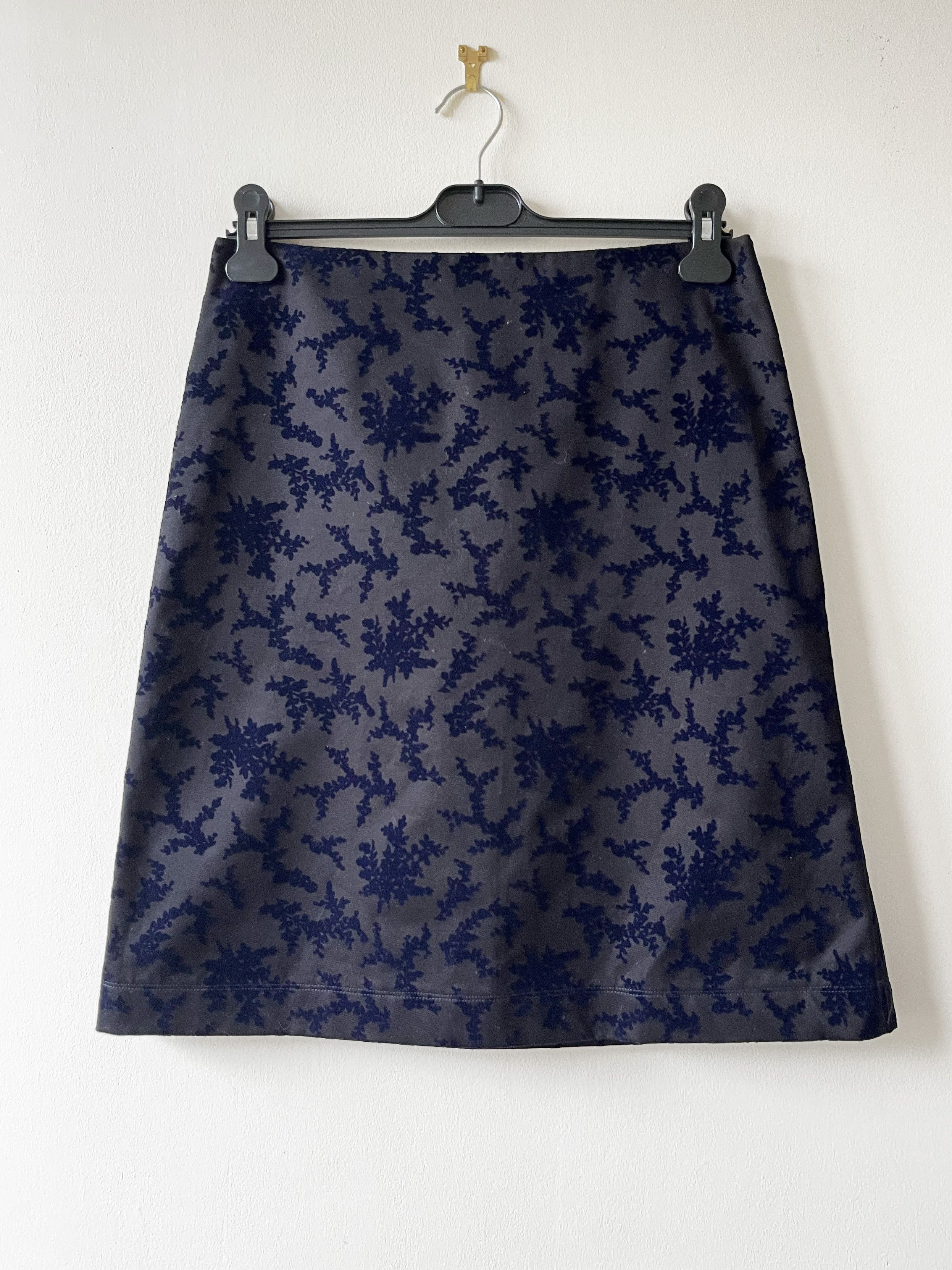 Jil Sander Jil Sander Floral Velvet Flock print skirt Size 28" / US 6 / IT 42 - 1 Thumbnail