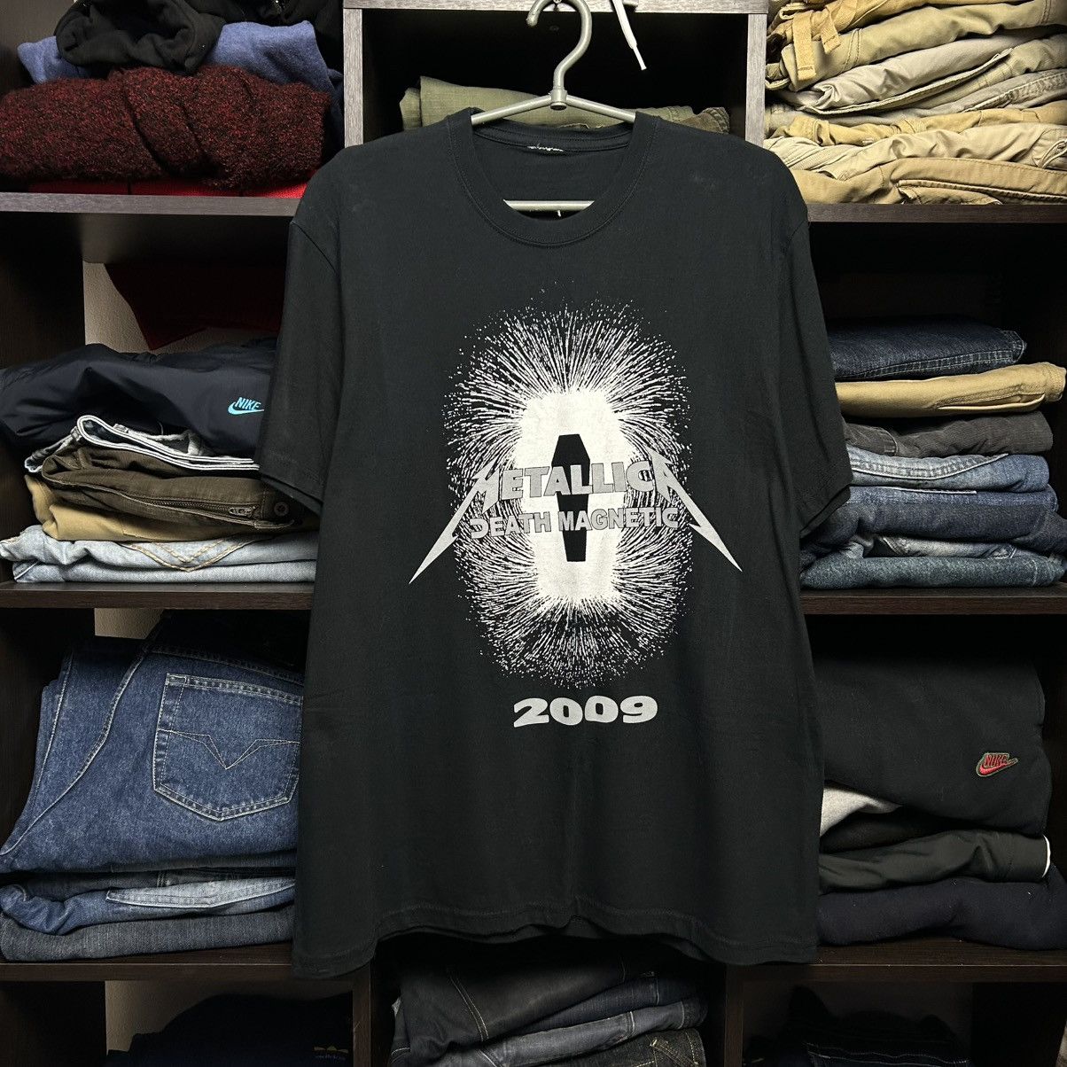 Band Tees Vintage Metallica Death Magnetic 2009 big logo rock band tee Size US L / EU 52-54 / 3 - 1 Thumbnail