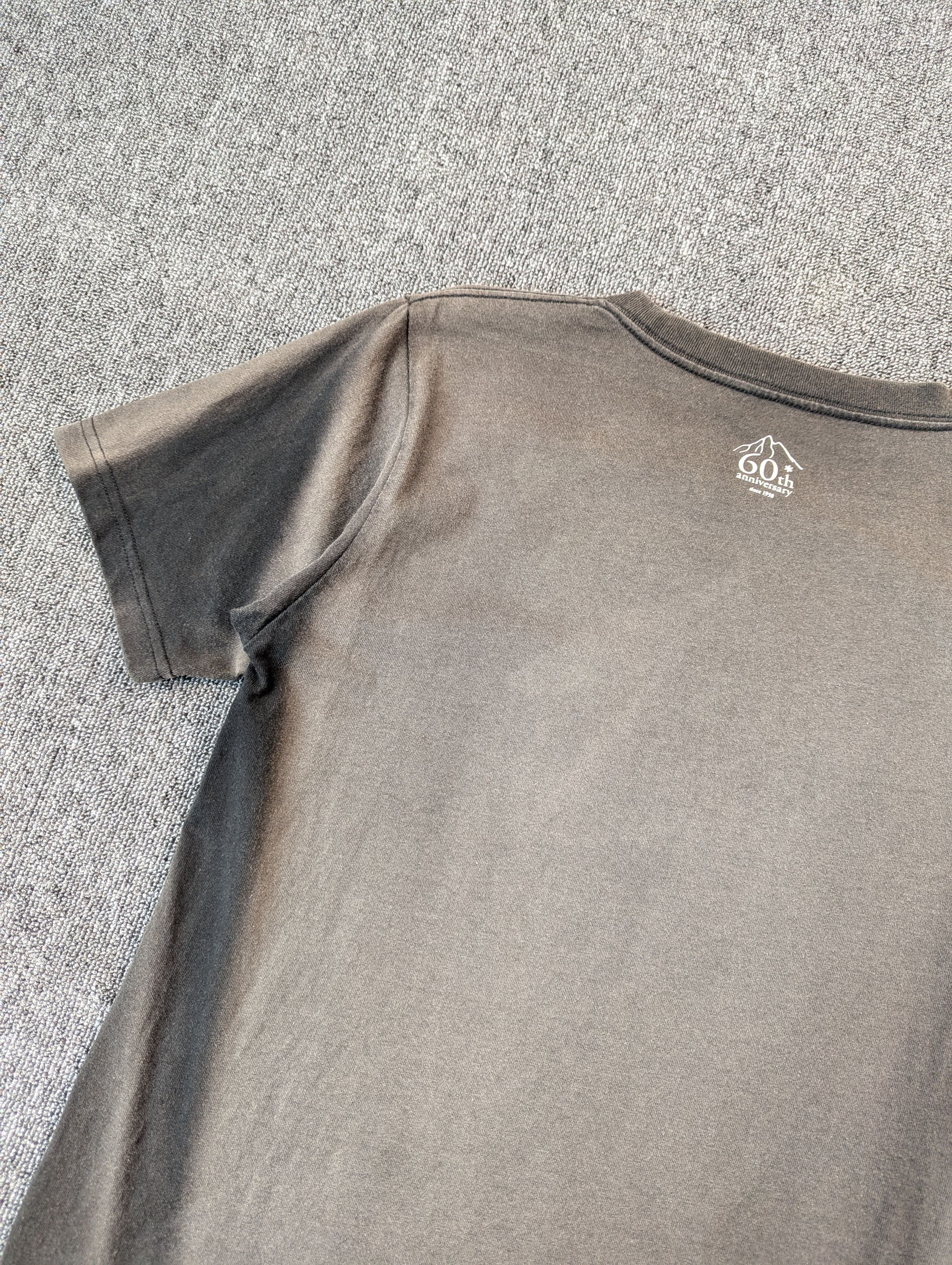 Snow Peak Snow peak 60th Anniversary SunFaded Distressed T-shirt Size US S / EU 44-46 / 1 - 8 Thumbnail
