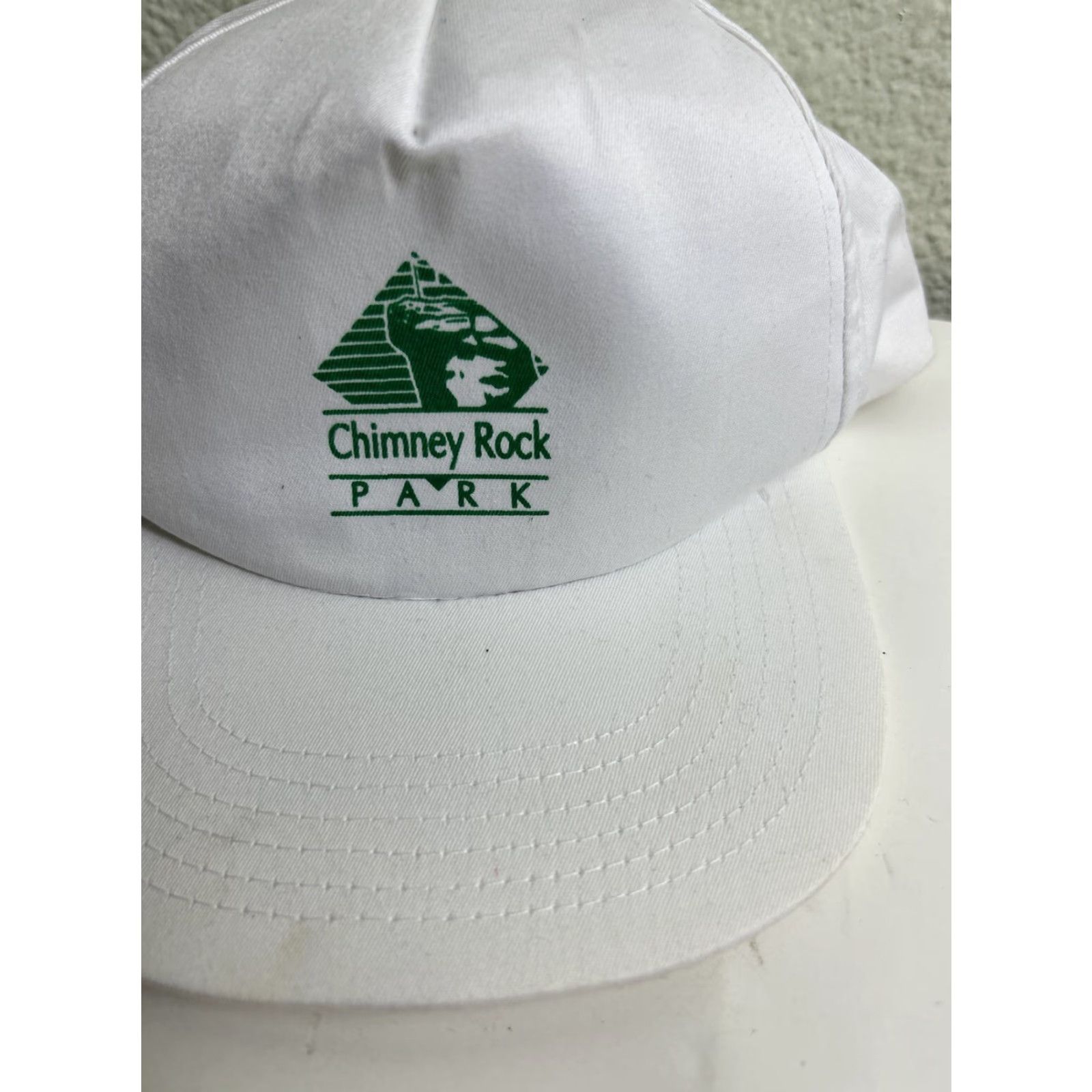 Vintage VINTAGE White Green SnapBack Hat Mens Adjustable Chimney Rock J Hats Rock Hats 90s (if applicable) Size ONE SIZE - 3 Thumbnail