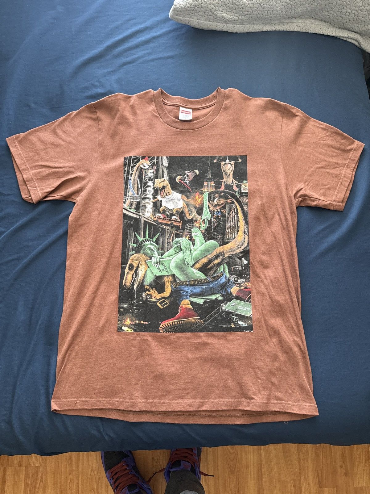 Supreme Supreme T-Rex Tee Size US L / EU 52-54 / 3 - 1 Thumbnail