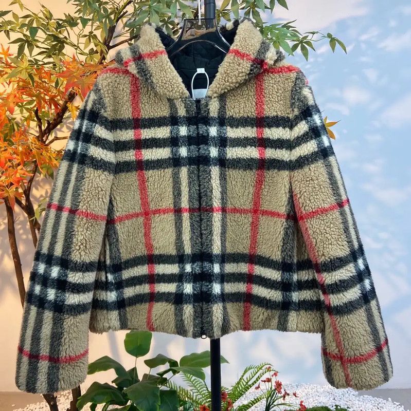 Burberry Burberry Color Block Wool Women's Jacket Size M / US 6-8 / IT 42-44 - 1 Thumbnail