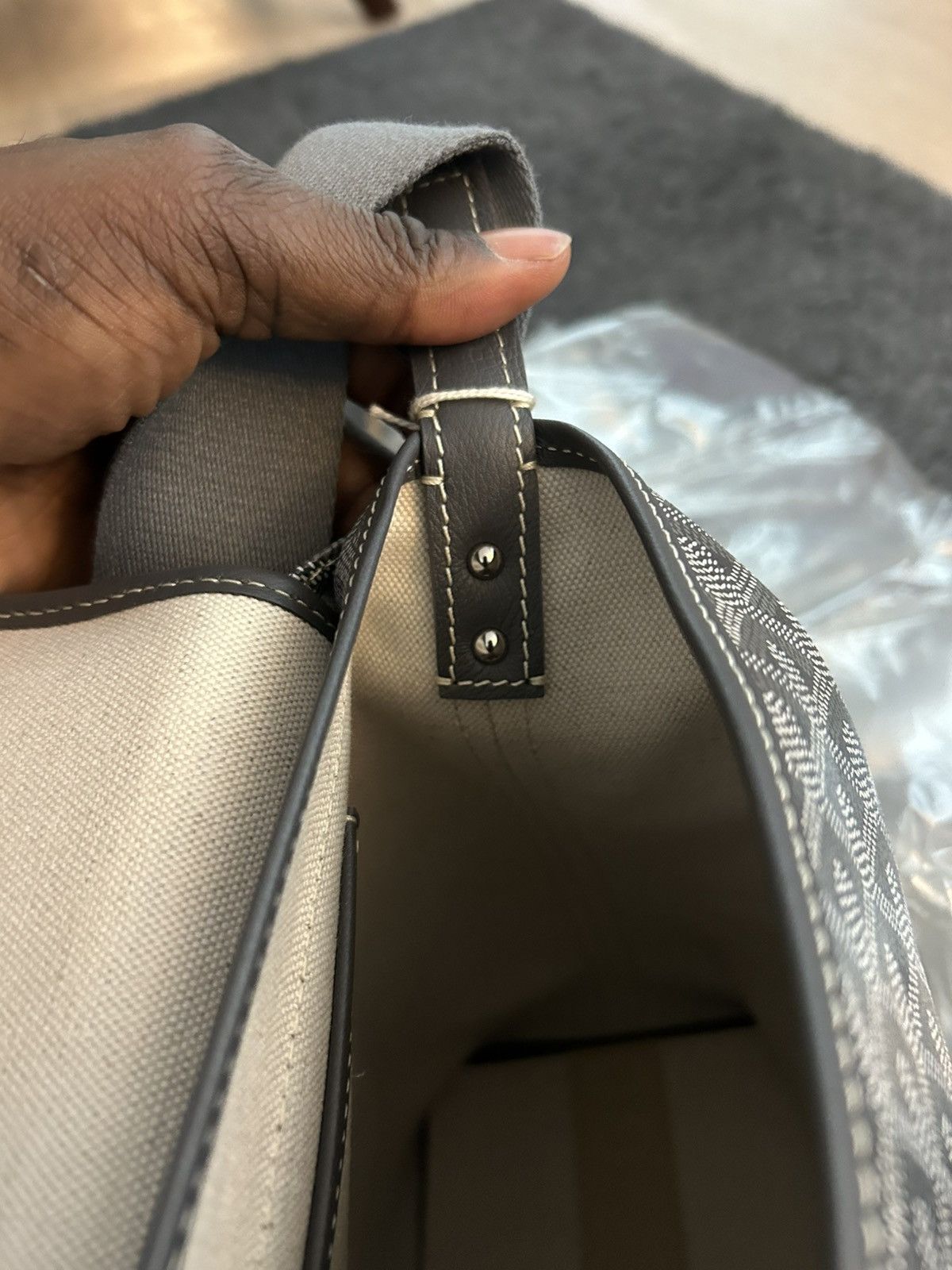 Goyard Goyard Capetien Grey MM messenger bag Size ONE SIZE - 14 Thumbnail