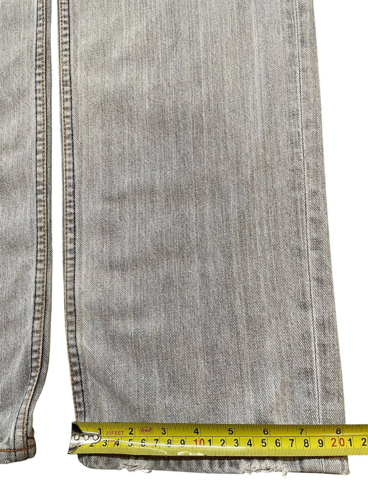 Levi's Vintage 90s Levis 702 Faded Wash Distressed Loose Jeans Size US 32 / EU 48 - 17 Thumbnail