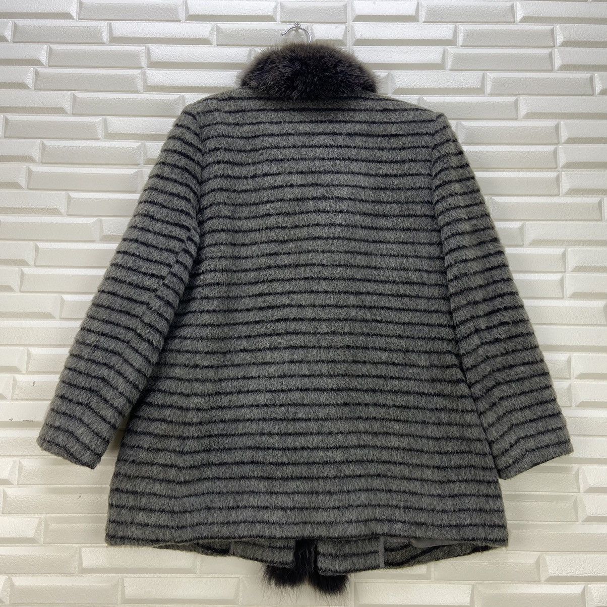 Japanese Brand Japanese Brand Chigusa Bowbell Faux Fur Winter Coat Size M / US 6-8 / IT 42-44 - 4 Thumbnail