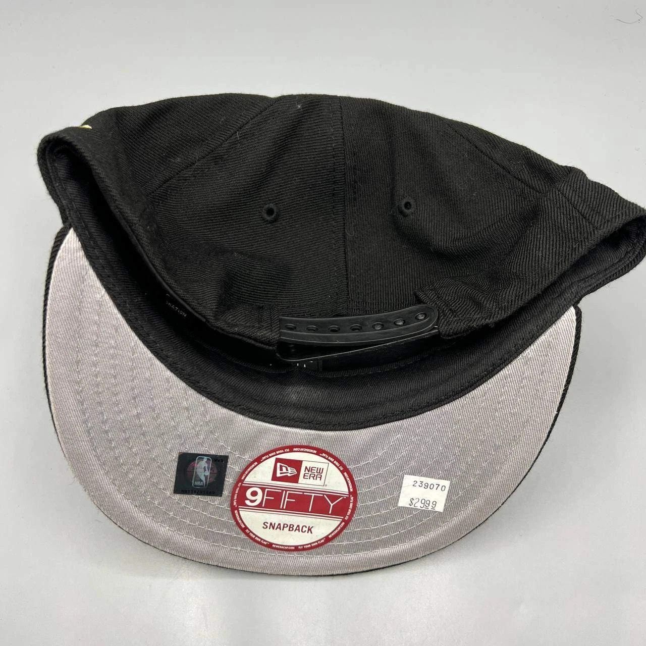 New Era Golden State Warriors GSW Hat Men Black NBA Snap Back Cap Size ONE SIZE - 3 Thumbnail