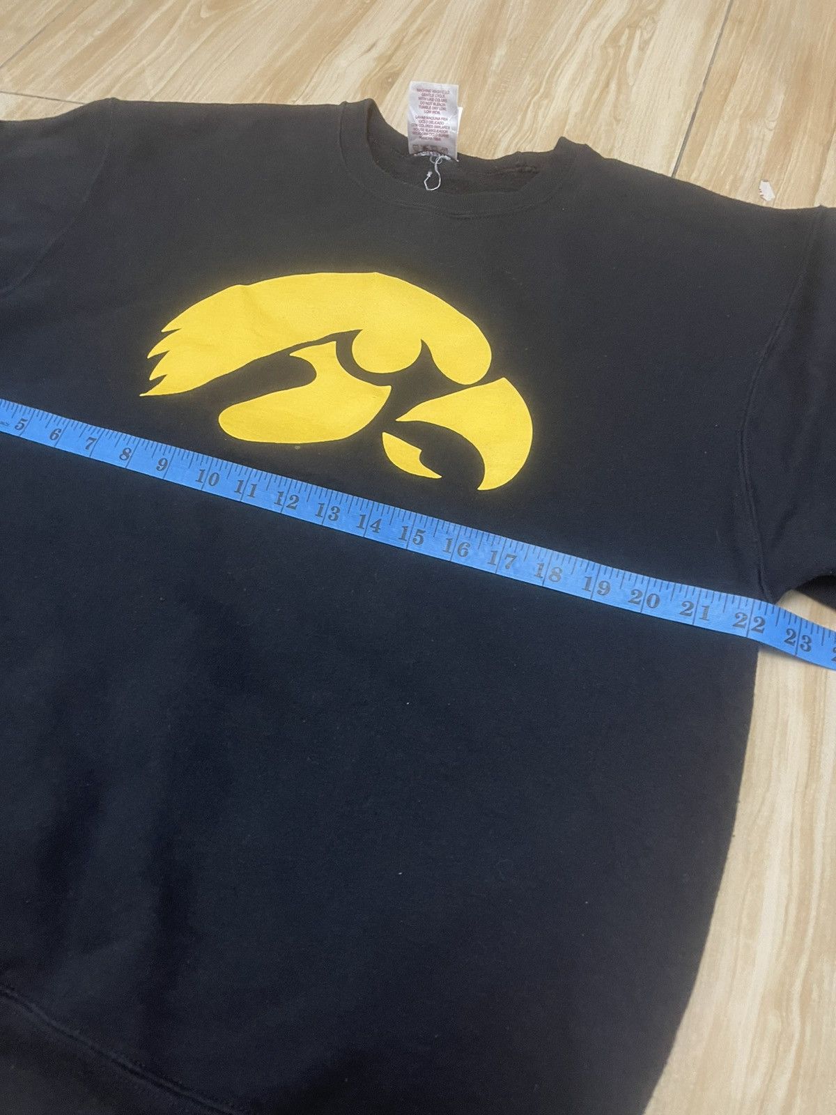 Vintage Vintage Iowa Hawkeyes Sweatshirt Black Size US L / EU 52-54 / 3 - 5 Thumbnail