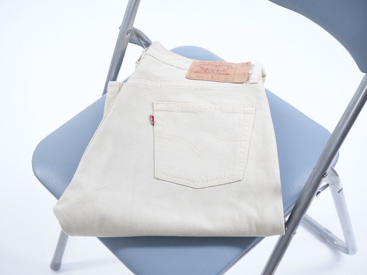 Levi's Vintage Levi's 501 Ecru/Beige Made in USA Jeans Denim 34 Size US 34 / EU 50 - 1 Thumbnail