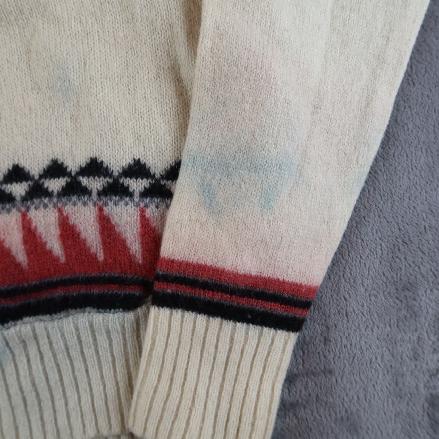 Vintage VINTAGE 1970s Mr Jump Sweater Pullover Size 3 Ivory Wool Blend Aztec Womens Size XS / US 0-2 / IT 36-38 - 3 Thumbnail