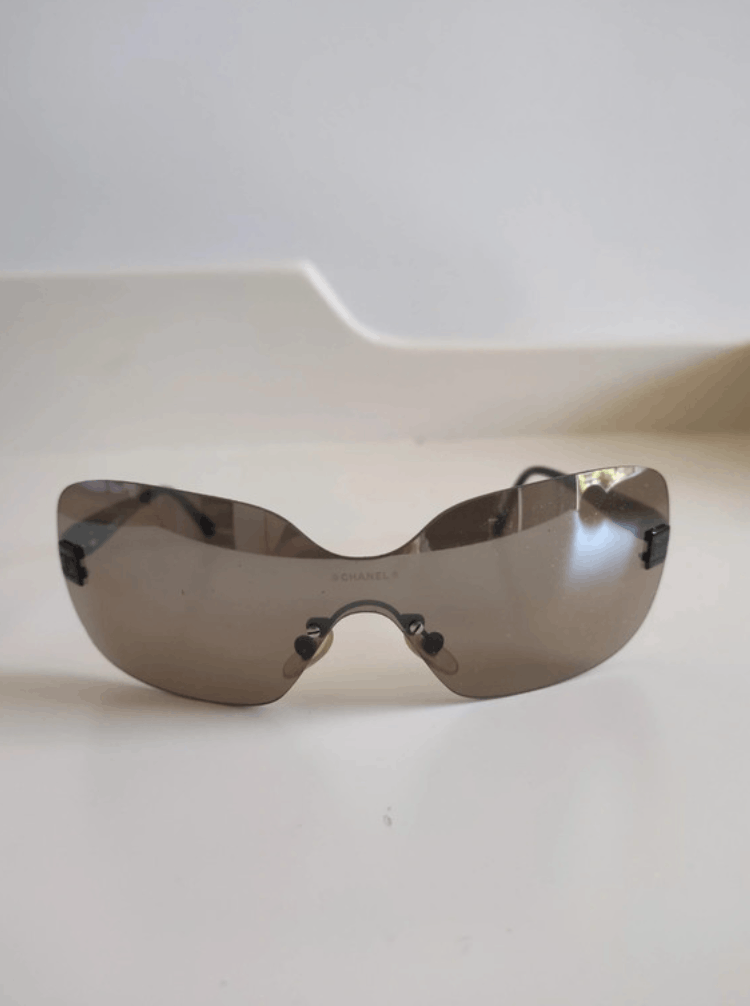 Chanel CHANEL Sunglasses Rimless Rhinestone Vintage 4017 Size ONE SIZE - 3 Thumbnail