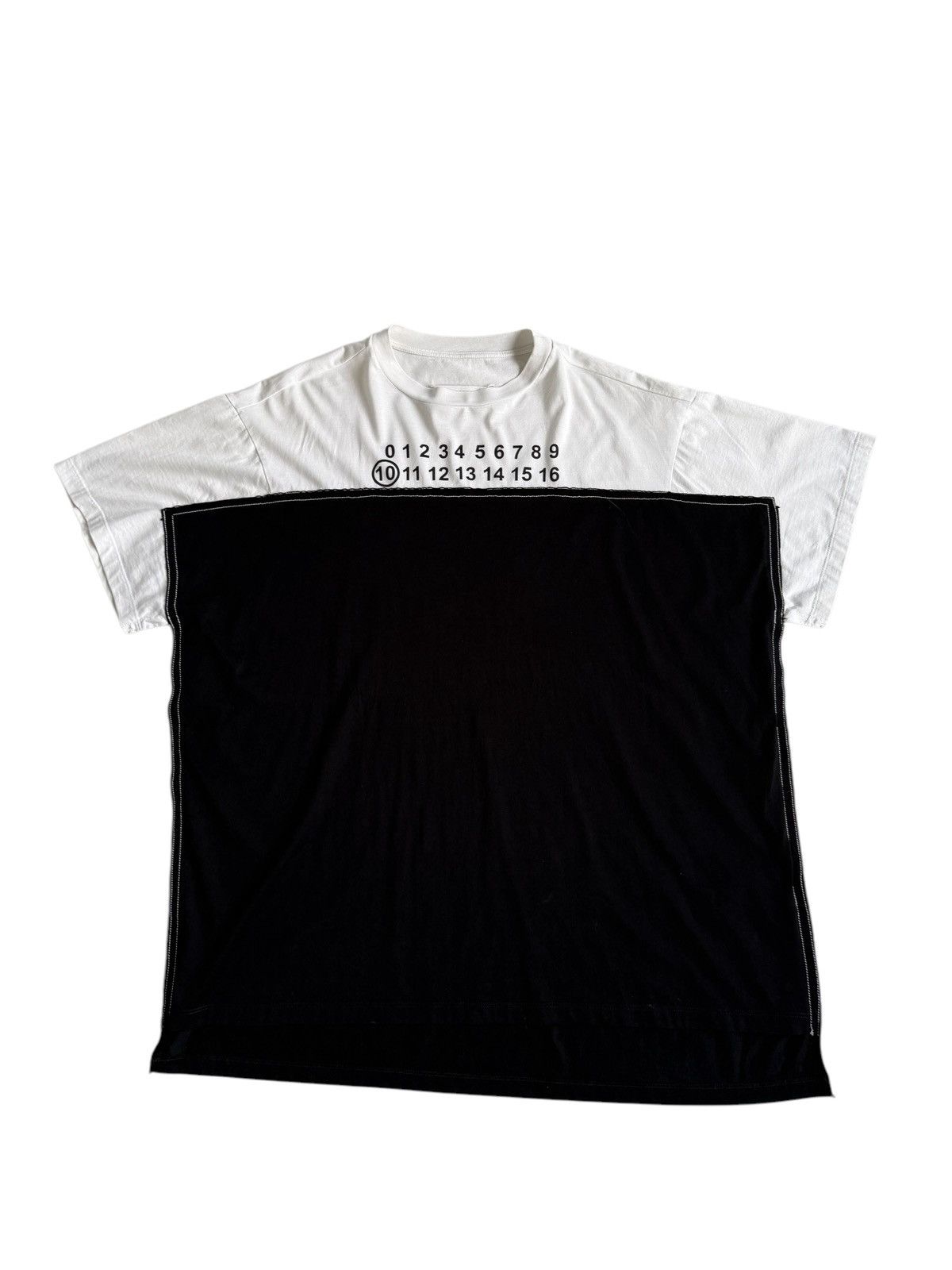 Maison Margiela MAISON MARGIELA 10 PIXEL LOGO TEE | Grailed