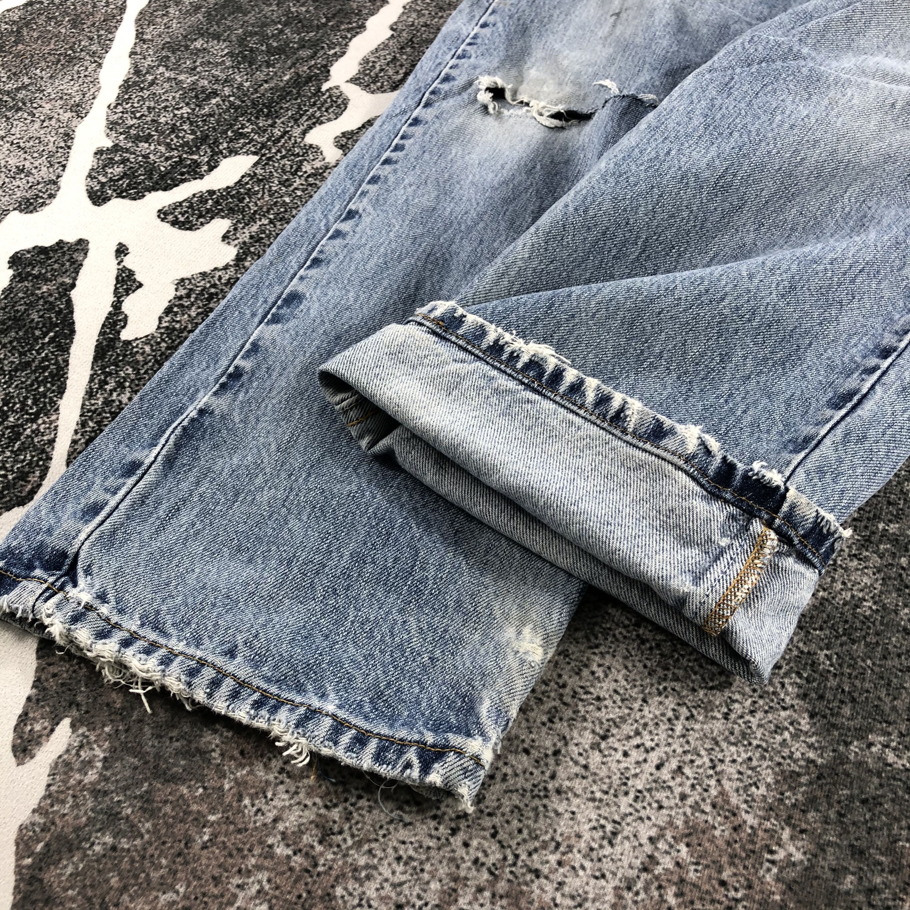 Levi's Vintage Levi's 505 Jeans Distress Regular Fit Denim KJ967 Size US 34 / EU 50 - 7 Thumbnail