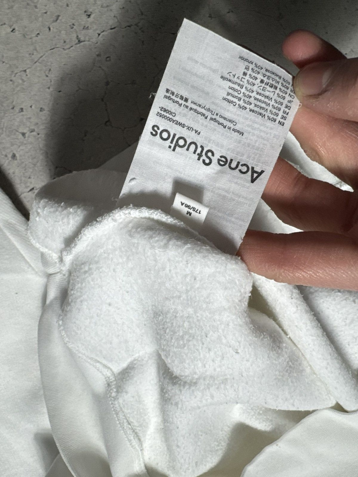 Acne Studios Acne Studios White Sweatshirt Luxury Size M Size US M / EU 48-50 / 2 - 8 Thumbnail