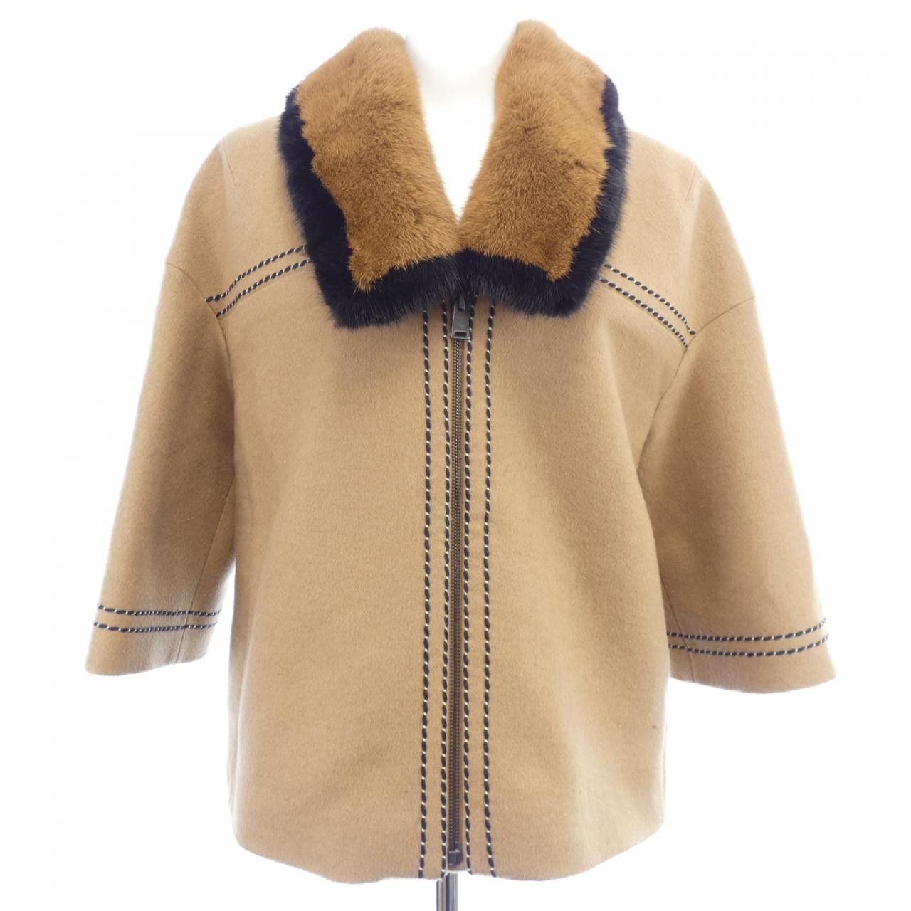 Fendi Fendi Fendi Camel Jacket Textile Outerwear FJ6851 40U DUTY FREE for USA Size ONE SIZE - 1 Thumbnail