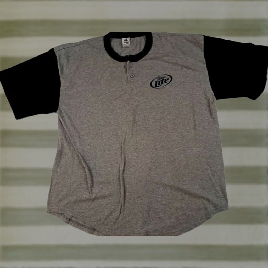 X-LARGE VINTAGE Miller Lite Beer Badger Sport #7 Jersey T-Shirt XL Gray Mens Size US XL / EU 56 / 4 - 1 Thumbnail