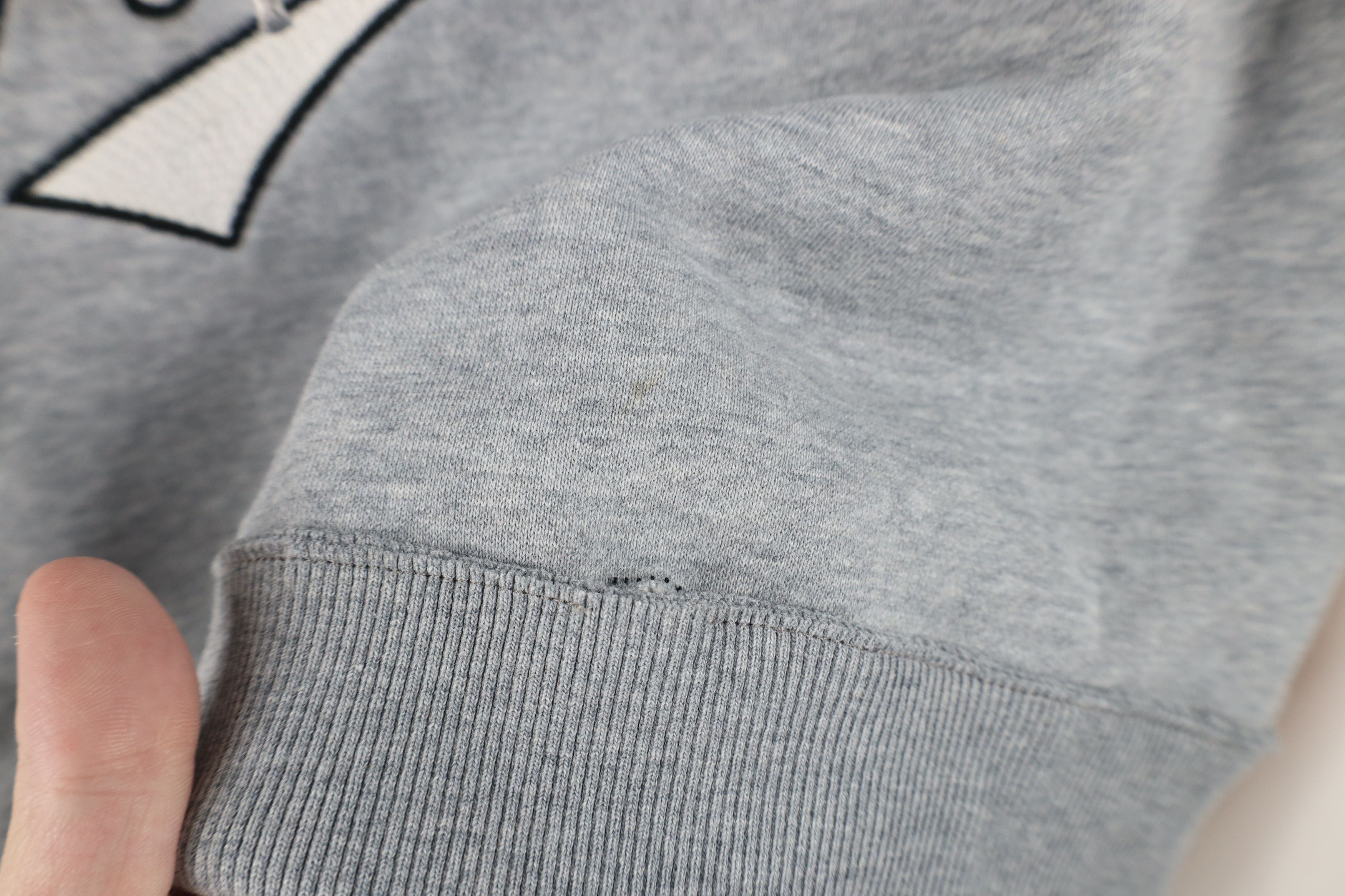 Nike Vintage Y2K Nike Stitch Script Spell Out Cropped Hoodie Gray Size L / US 10 / IT 46 - 5 Thumbnail