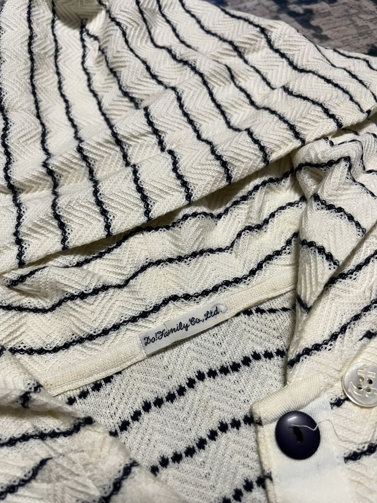 Japanese Brand 🔥Family Co LTD Half Button Hoodie Japan Size US M / EU 48-50 / 2 - 4 Thumbnail