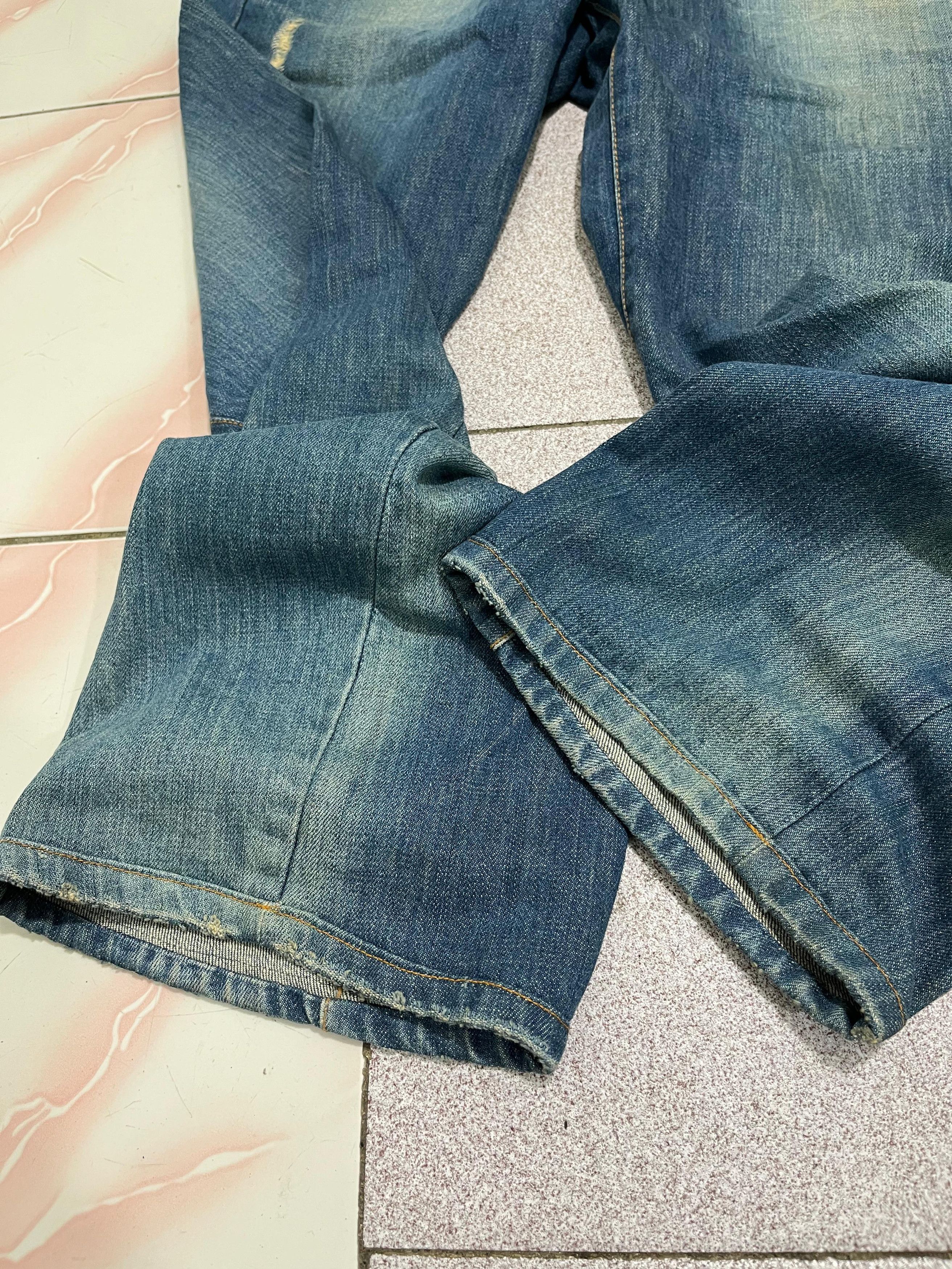 Levi's Vintage Clothing Levi's Engineered Buckle Back Distressed Jeans Size US 31 - 9 Thumbnail