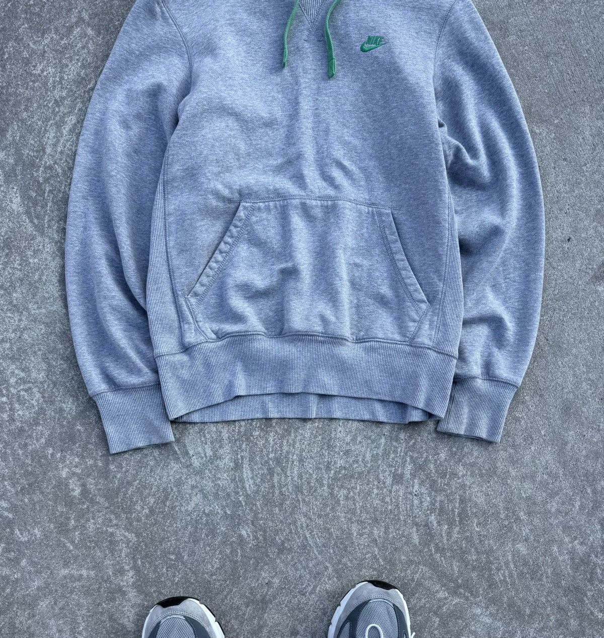 Other Vintage Nike y2k avantgarde streetwear hoodie Size US M / EU 48-50 / 2 - 8 Thumbnail