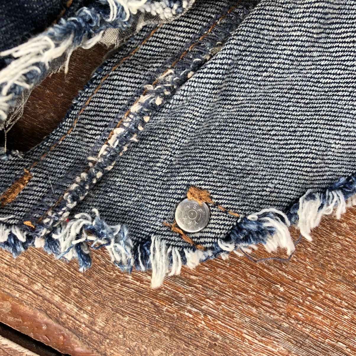 Japanese Brand Thrashed Faded Heart Of Gold Denim ERD GRUNGE Short Pant Size 32" / US 10 / IT 46 - 6 Thumbnail