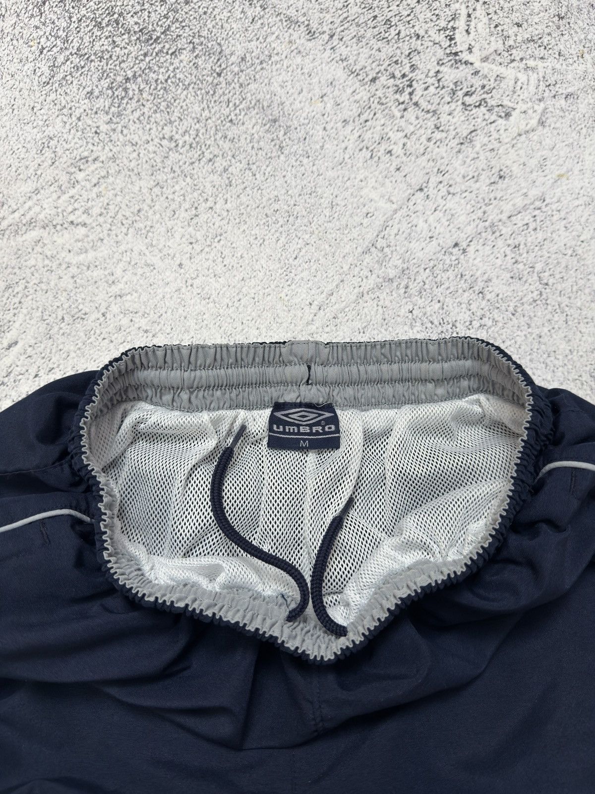 Umbro Vintage Umbro Nylon Sweatpants Y2k Style Drill Parachute Size US 32 / EU 48 - 8 Thumbnail