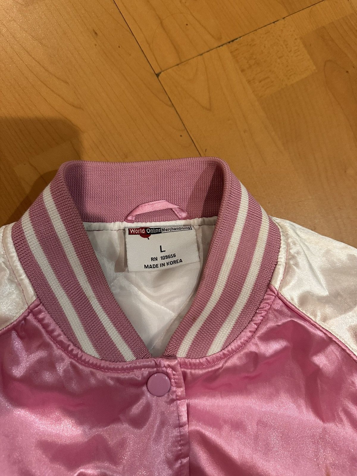 Japanese Brand × Vintage Shania Twain 2004 Pink Bomber Womens Size L / US 10 / IT 46 - 4 Thumbnail