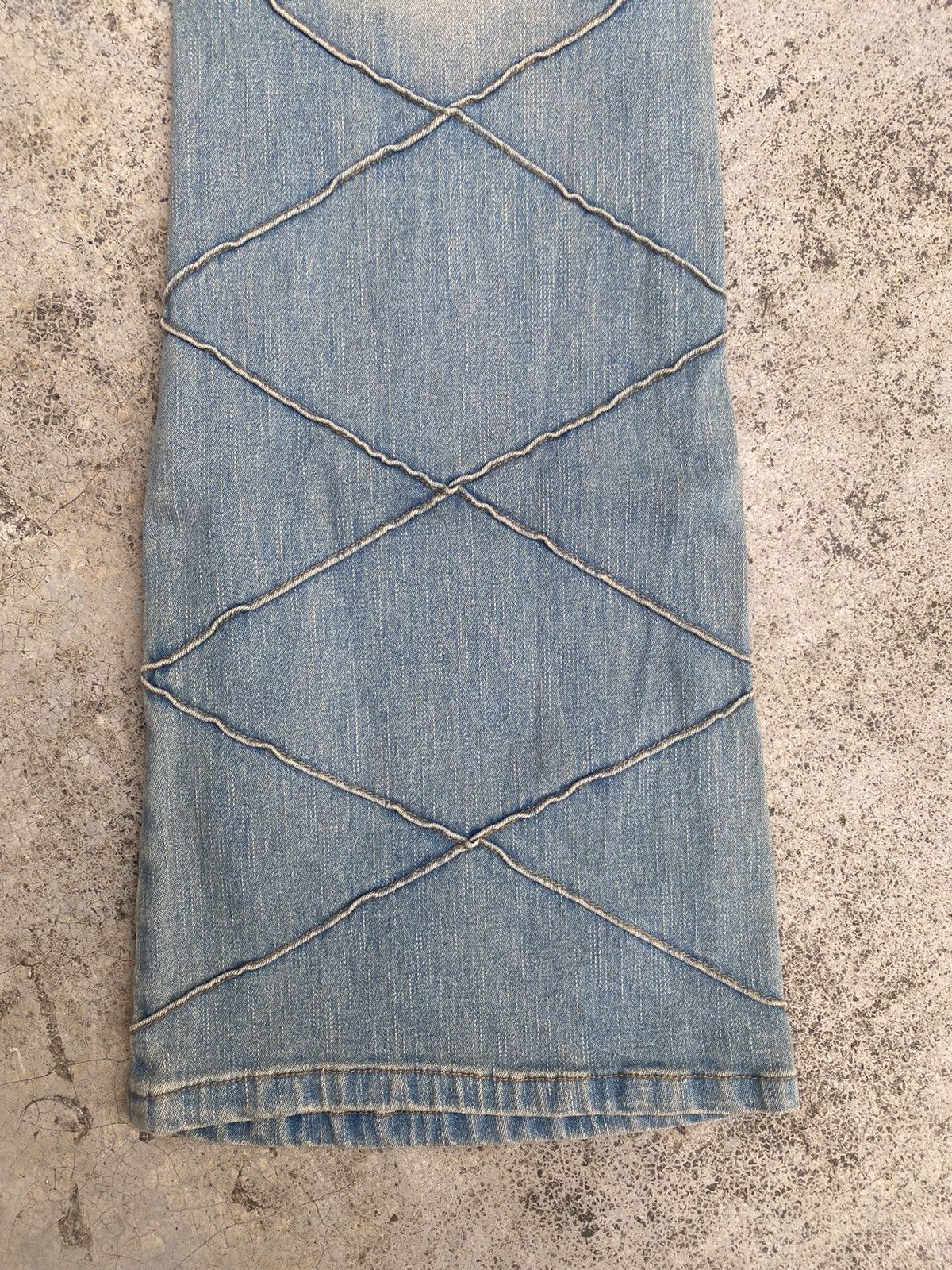 If Six Was Nine × Japanese Brand × Uniqlo Flare Jeans Uniqlo Hagi Mud Clawmark Bootcut Size US 28 / EU 44 - 16 Thumbnail