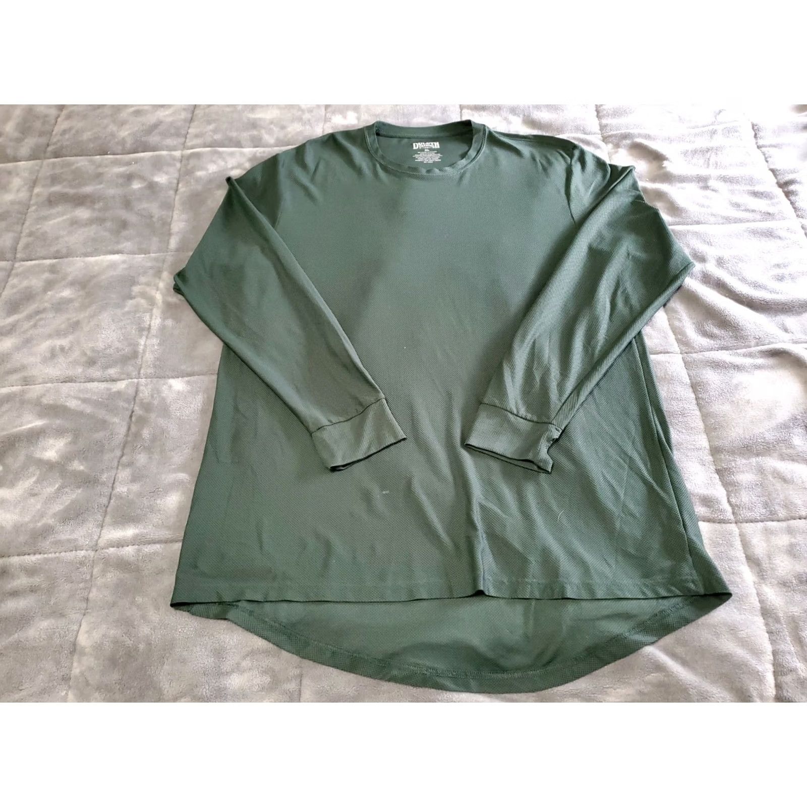 CO Duluth Trading Co Mens Pullover Longtail Green Knit Long Sleeve Shirt XL Green Knit Longtail Tee Mens Shirts Size US XL / EU 56 / 4 - 7 Thumbnail