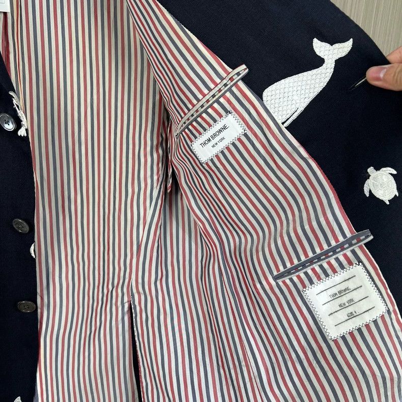 Thom Browne Thom Browne size4 Whale turtle embroidered suit jacket Size 36S - 5 Thumbnail