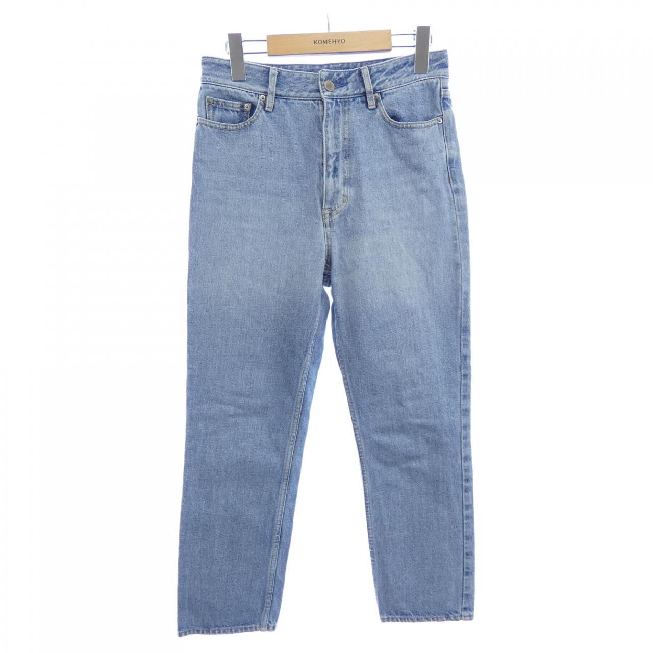 Other Other Deuxieme Classe Jeans Textile Jeans DUTY FREE for USA Size ONE SIZE - 1 Thumbnail