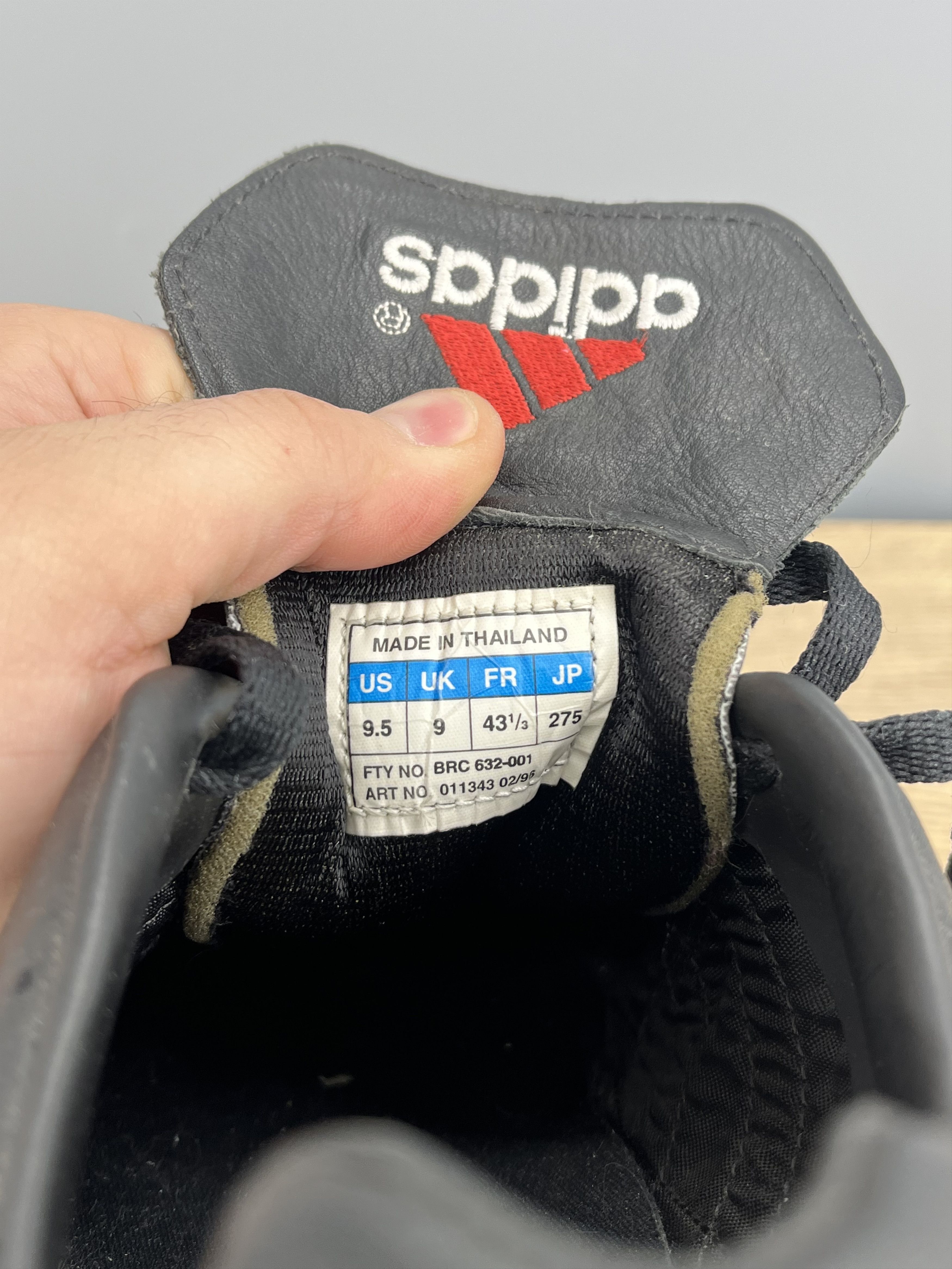 Adidas Vintage Adidas Predator 1996 Football Boots SG Metal Studs Size US 9.5 / EU 42-43 - 10 Thumbnail