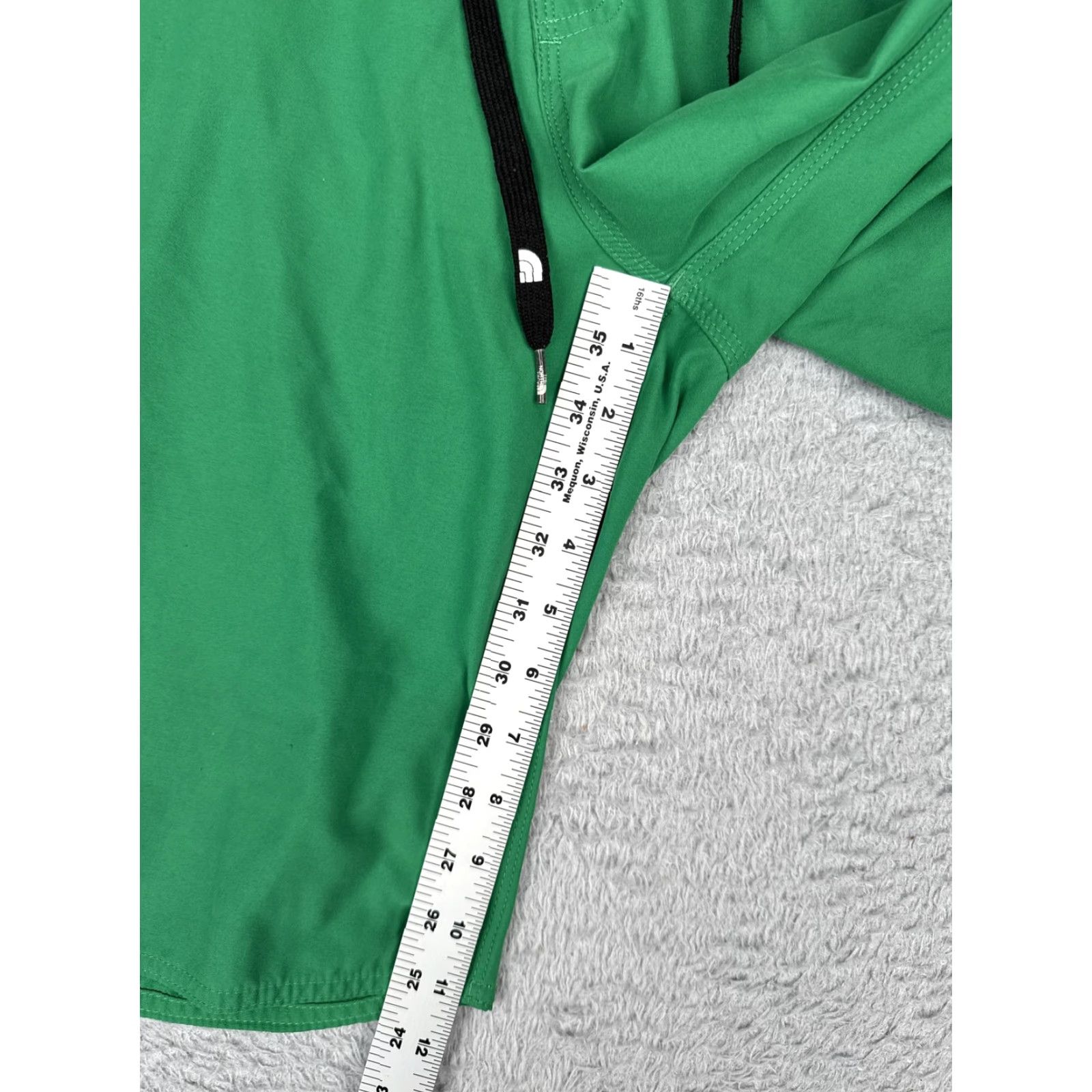 The North Face The North Face Board Shorts Mens 34 Green Colorblock Swim Trunks Pockets READ ME Size US 34 / EU 50 - 7 Thumbnail