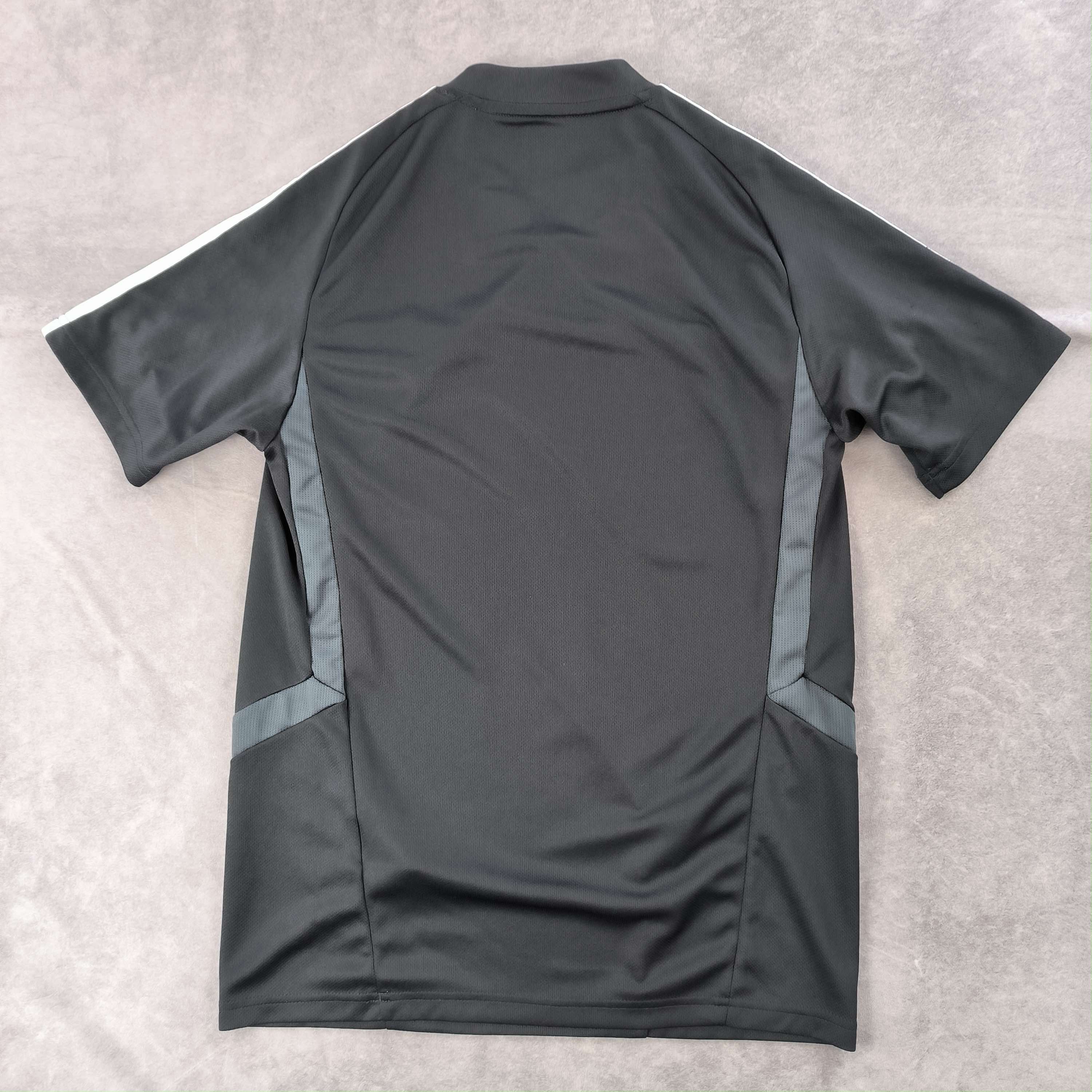 Adidas Juventus 2019-20 Adidas training football jersey size XS Size US XS / EU 42 / 0 - 2 Thumbnail