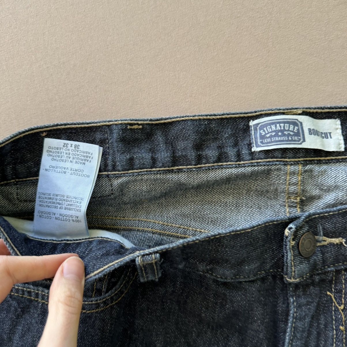 Levi's × Vintage Signature Levis Bootcut Jeans Size US 38 / EU 54 - 4 Thumbnail