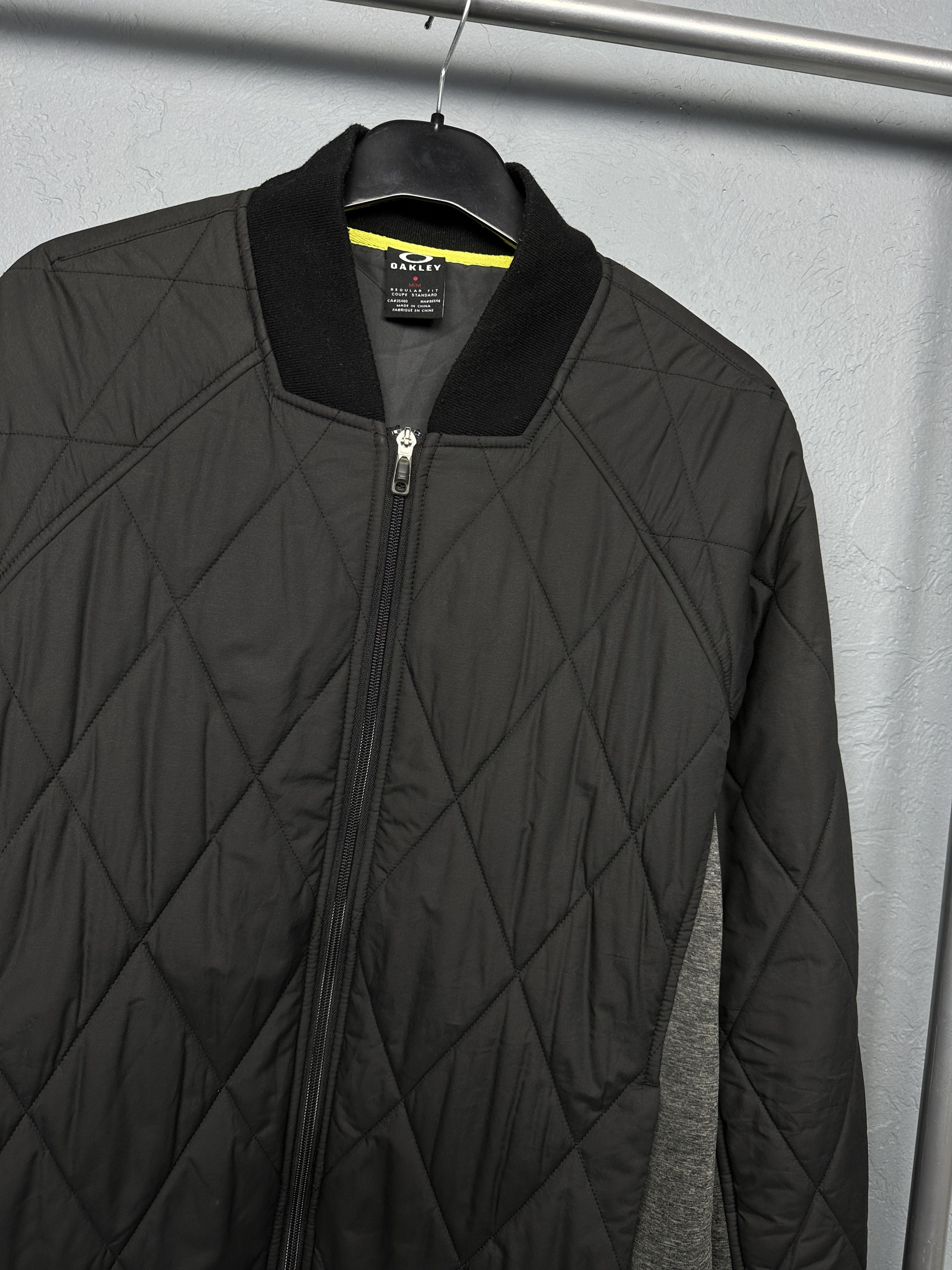 Oakley Oakley Mens Quilted Bomber Jacket Size US M / EU 48-50 / 2 - 2 Thumbnail