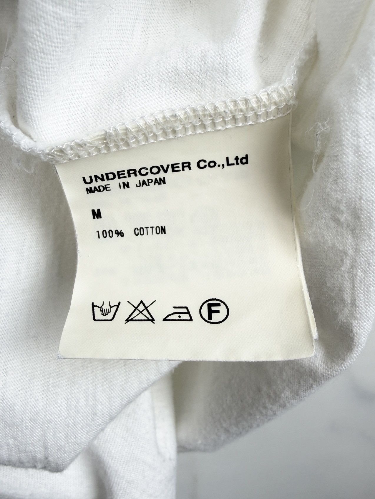 Undercover AW06 Undercover GuruGuru Shadow Of Skull Christmas Tshirt Size US M / EU 48-50 / 2 - 7 Thumbnail