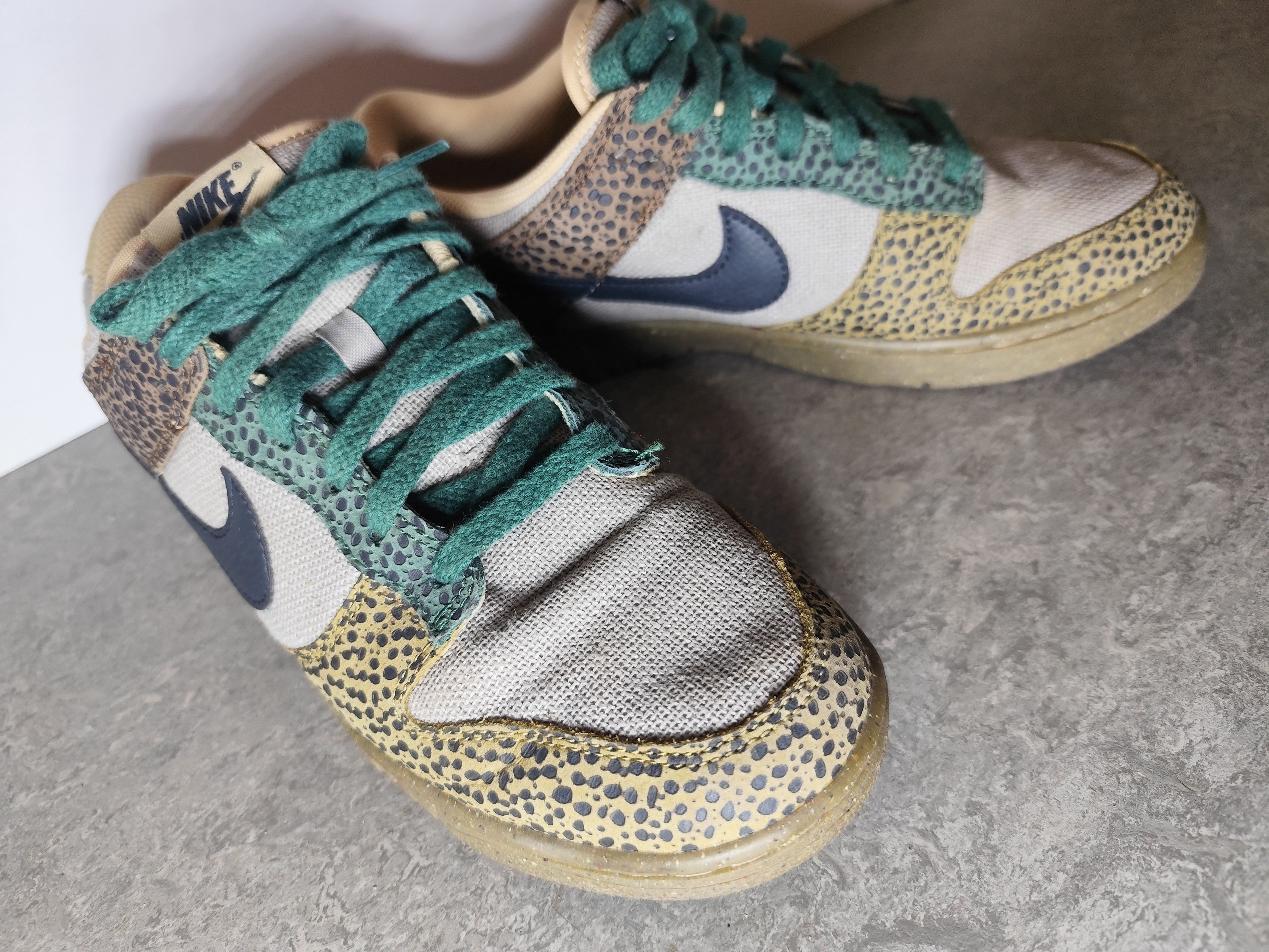 Nike Nike Dunk Low Golden Moss - Suede - US 8-5 / EU 42 Size US 8.5 / EU 41-42 - 3 Thumbnail