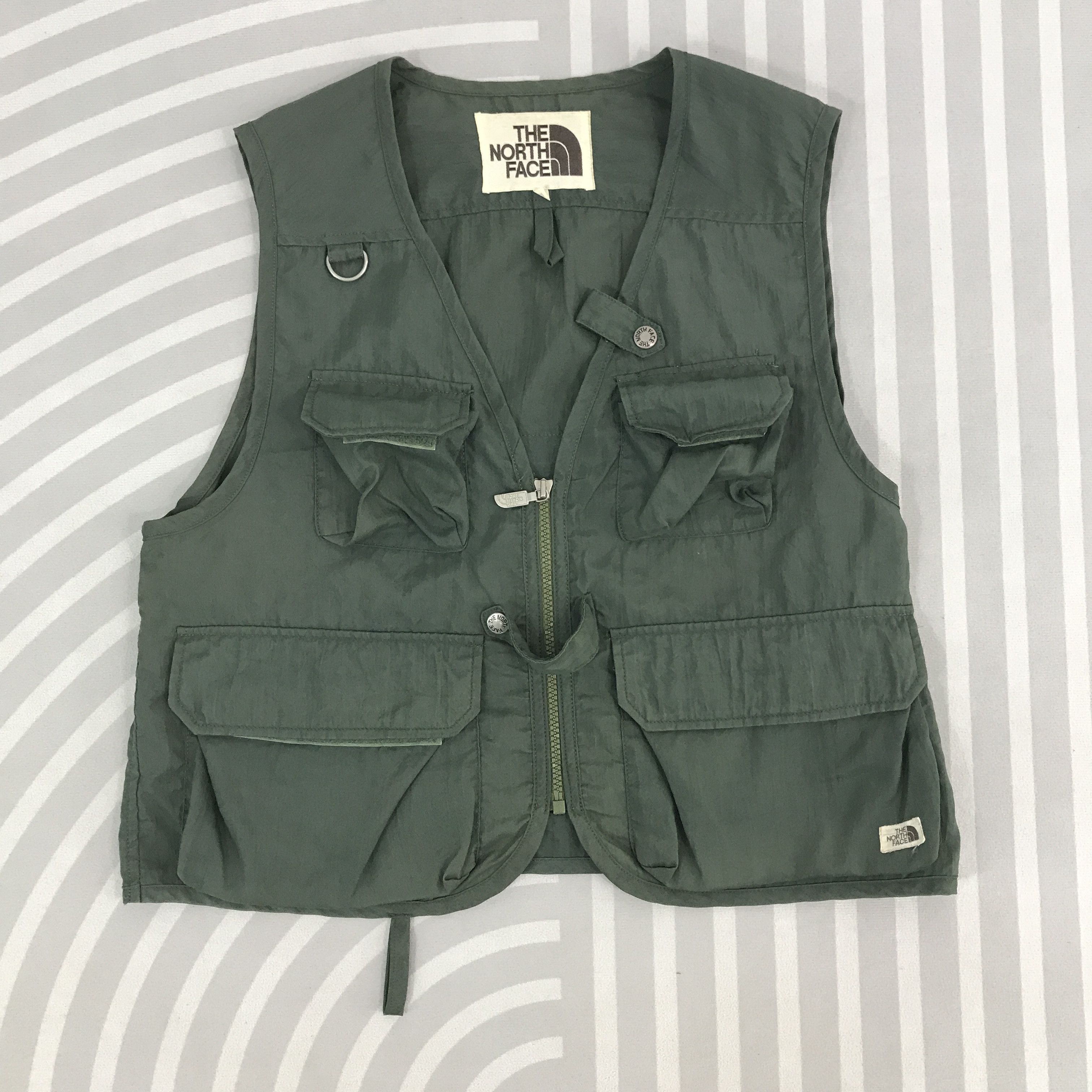 The North Face × Vintage Vintage The North Face green tactical outdoor Vest Size US M / EU 48-50 / 2 - 1 Thumbnail