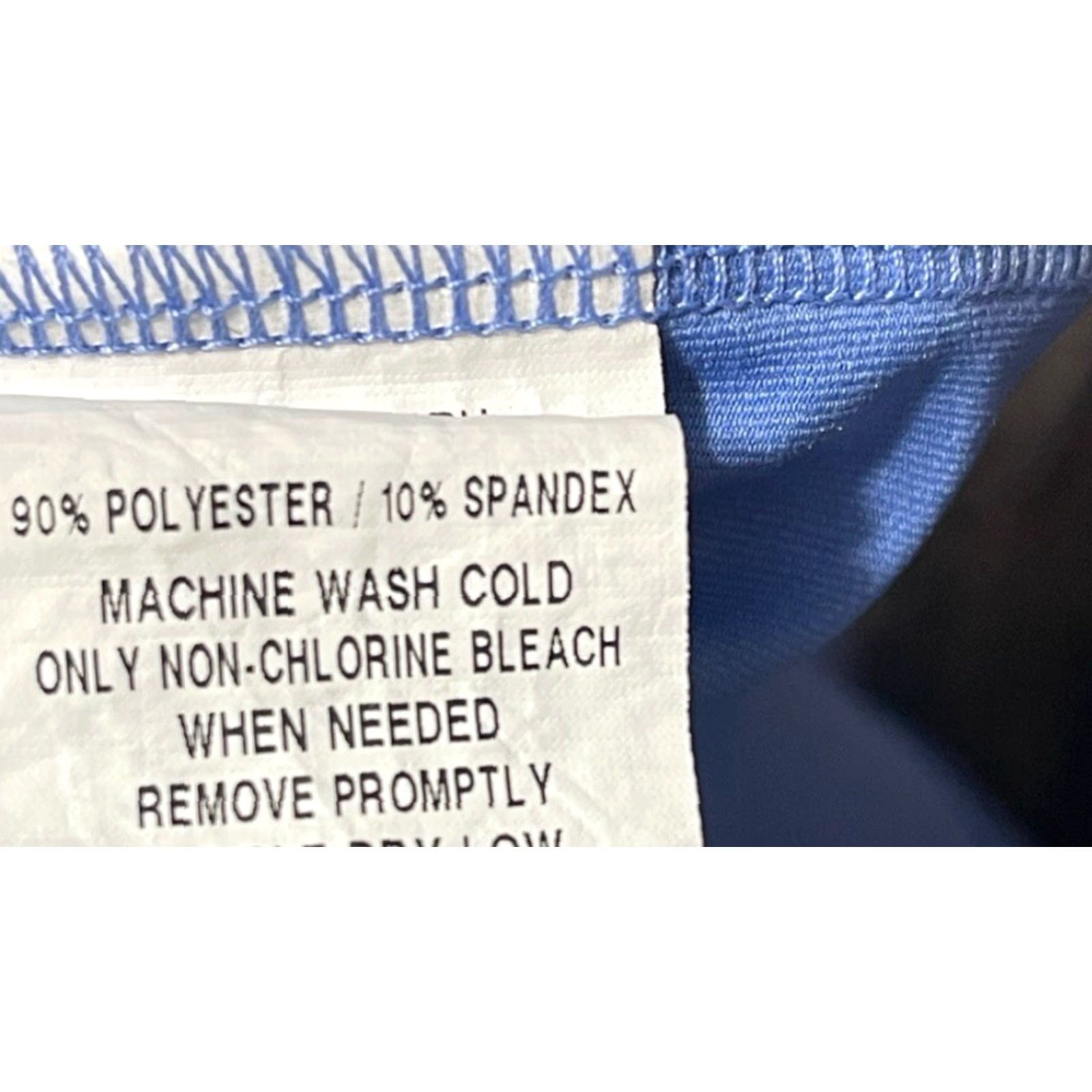 Vintage GREYSON Arctic Blue Polo Shirt Men L White Stretch Polyester Spandex Wolf Logo Sports Golf Tennis Walking Casual Brook Trout 90s Theme Size US L / EU 52-54 / 3 - 8 Thumbnail
