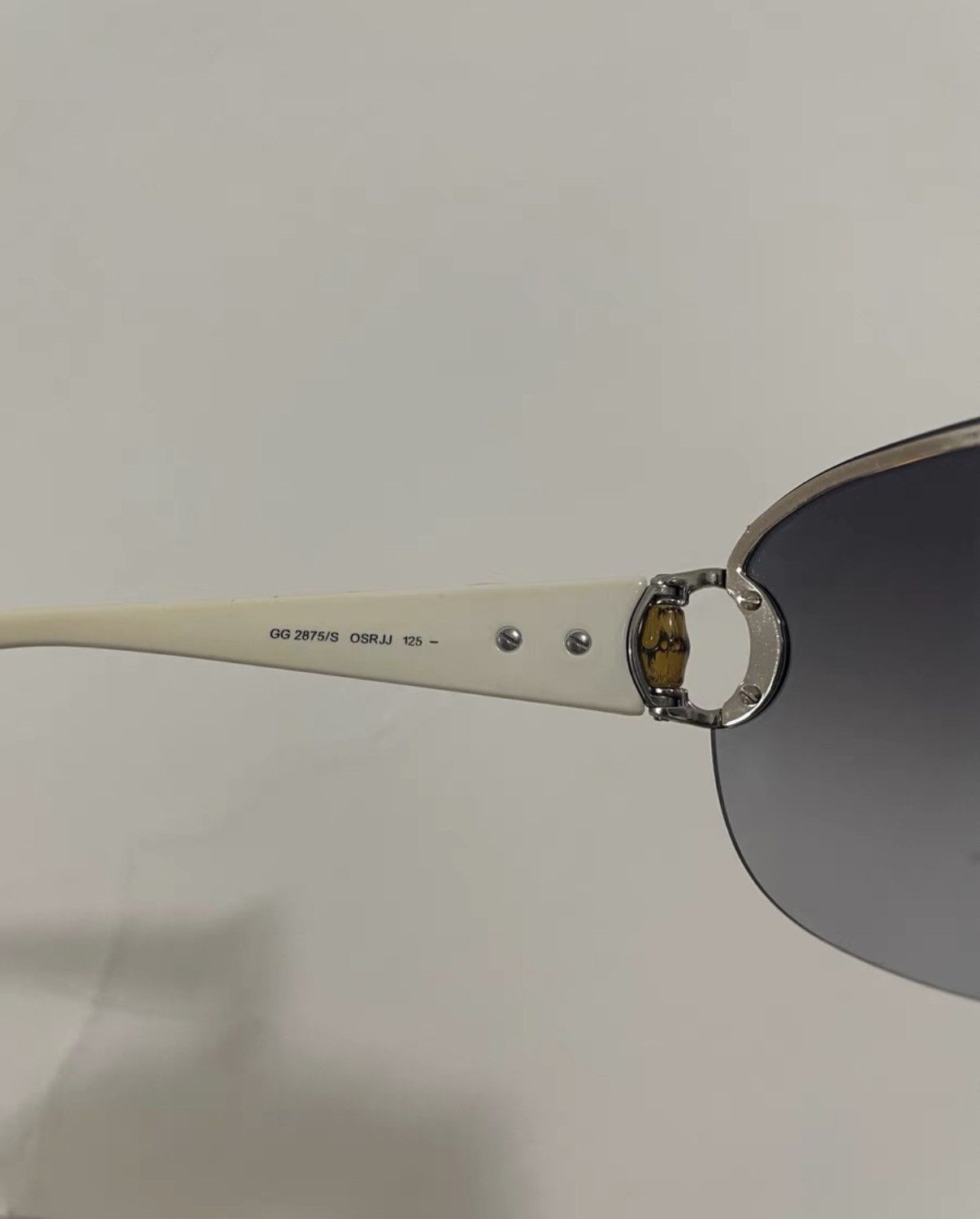 Gucci Gucci vintage Y2K sunglasses. Size ONE SIZE - 5 Thumbnail