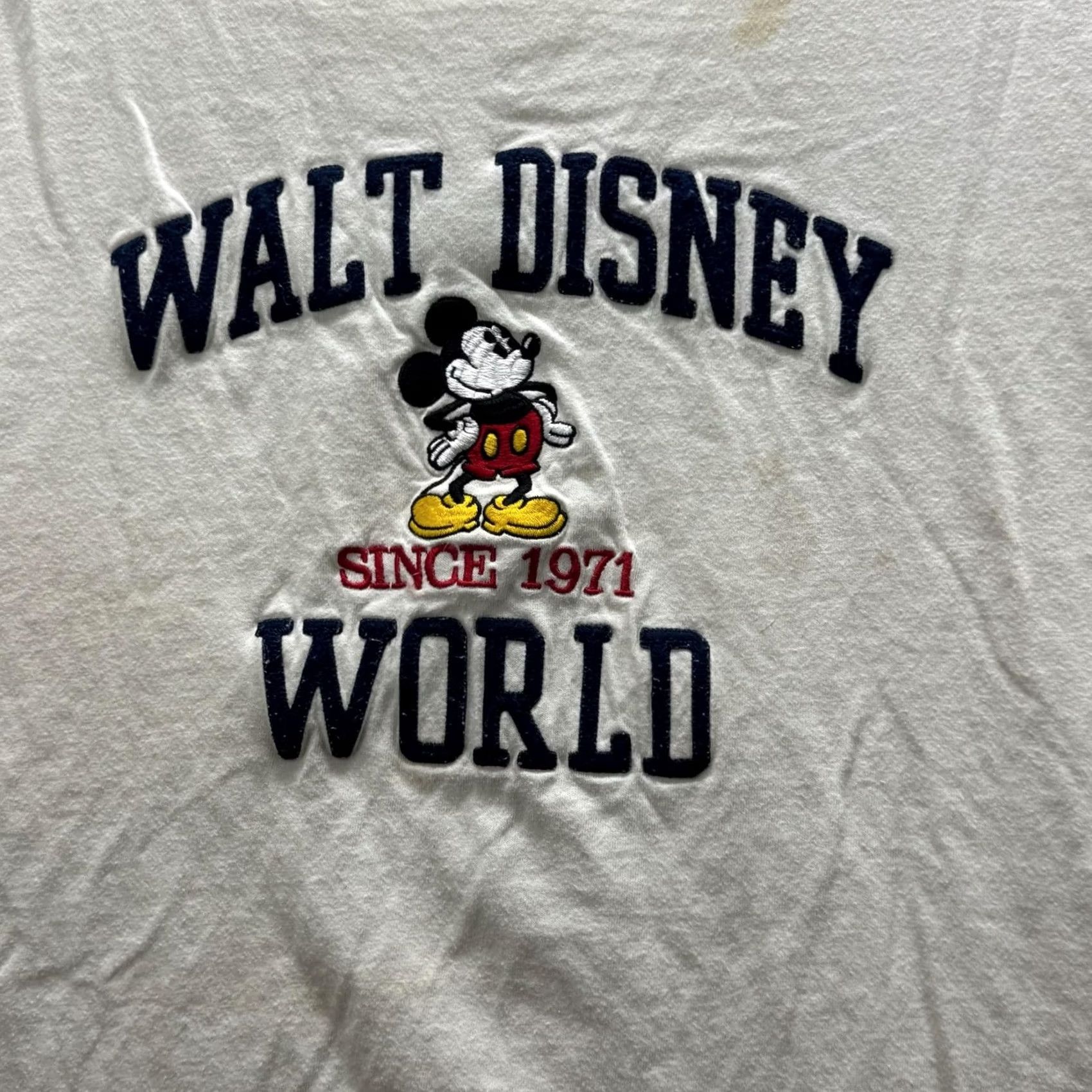 Disney VINTAGE? No. (Cannot assume) => Walt Disney World Shirt Mens 4XL White Mickey Mouse Embroidered Sleeveless Tee Size US XXL / EU 58 / 5 - 3 Thumbnail