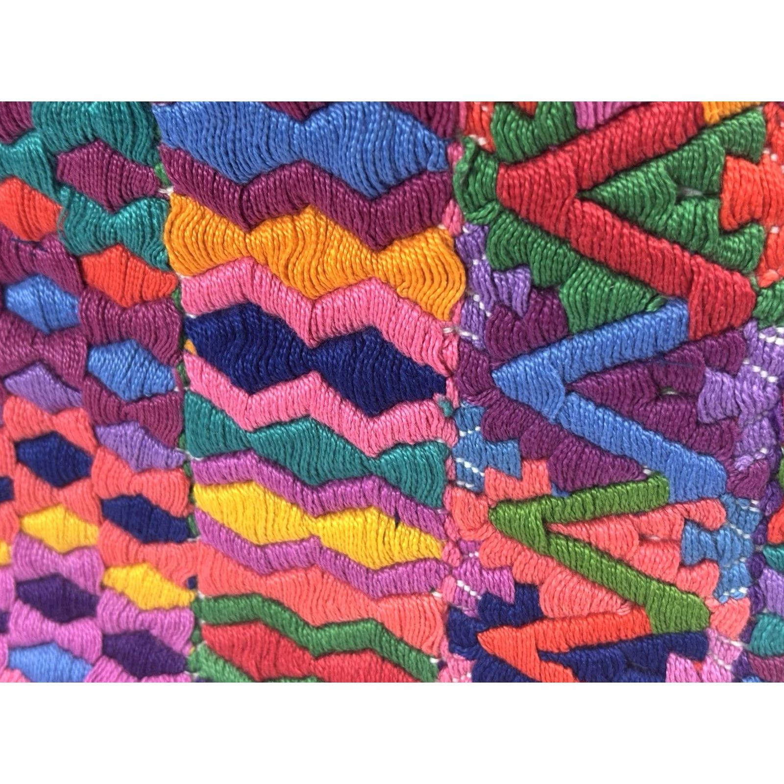 Vintage Guatemalan Huipil Weekender Travel Bag Unbranded Tote Convertible Size ONE SIZE - 4 Thumbnail