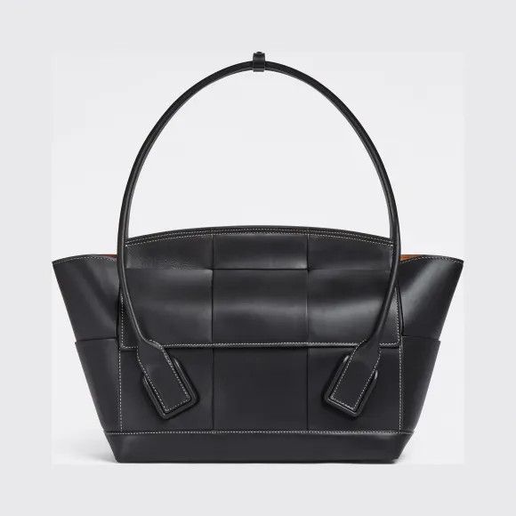 Bottega Veneta o1n1vont0325 Size: OS / Arco Bag in Black Size ONE SIZE - 1 Preview