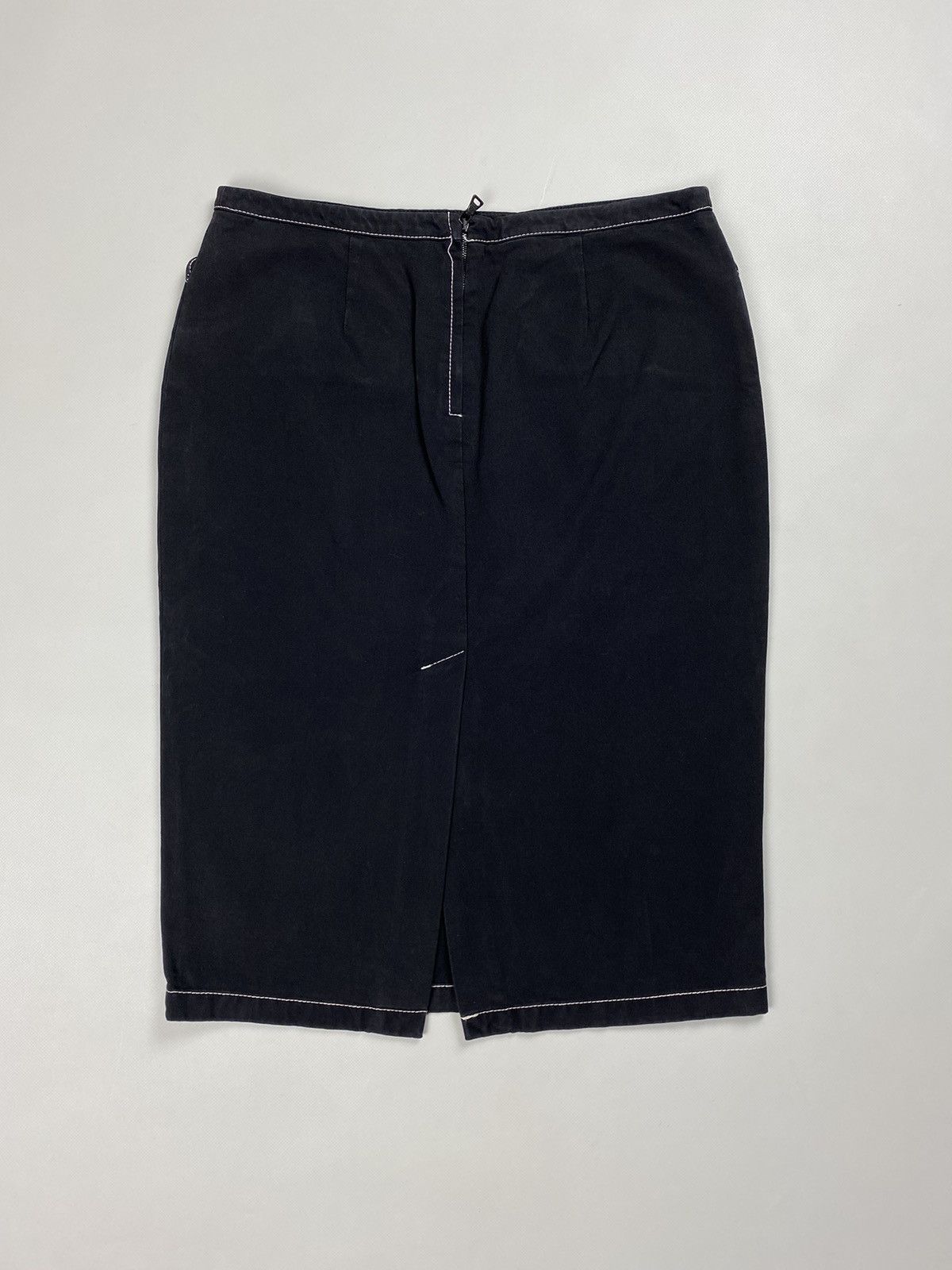 Prada Prada ladies cotton pencil skirt size 42 Size 28" / US 6 / IT 42 - 14 Thumbnail
